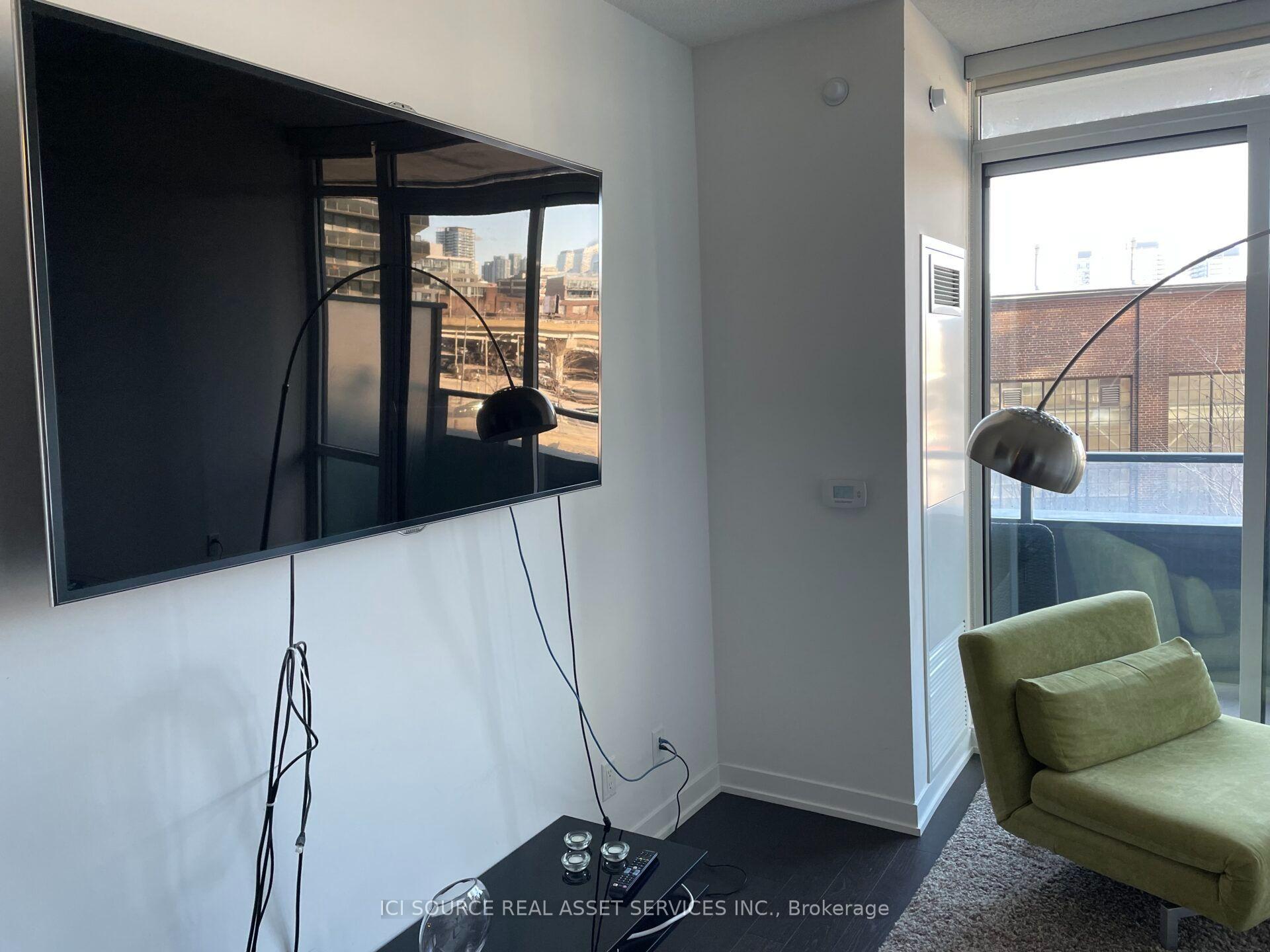 Photo 14 of Unit N222, 120 Bayview Avenue, Toronto, Waterfront Communities — HOMEH