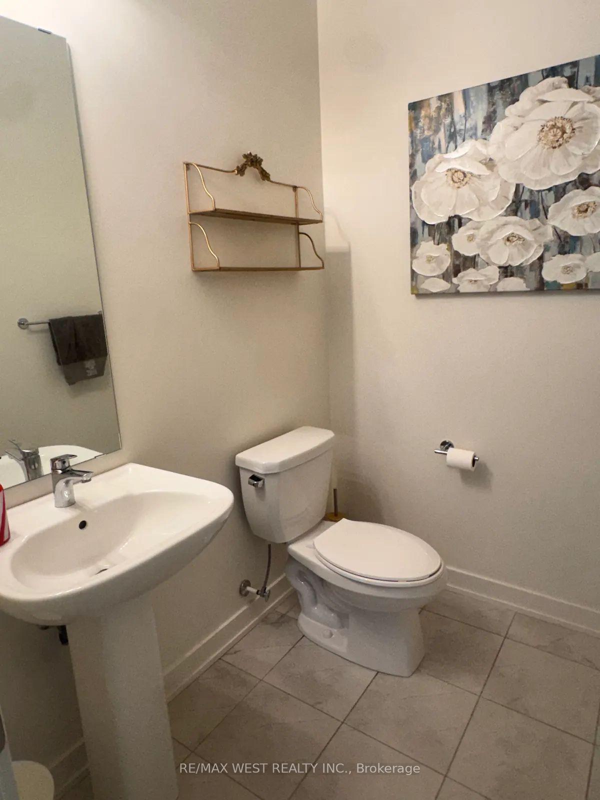 Photo 6 of 125 Farooq Boulevard, Vaughan, Vellore Village — HOMEH