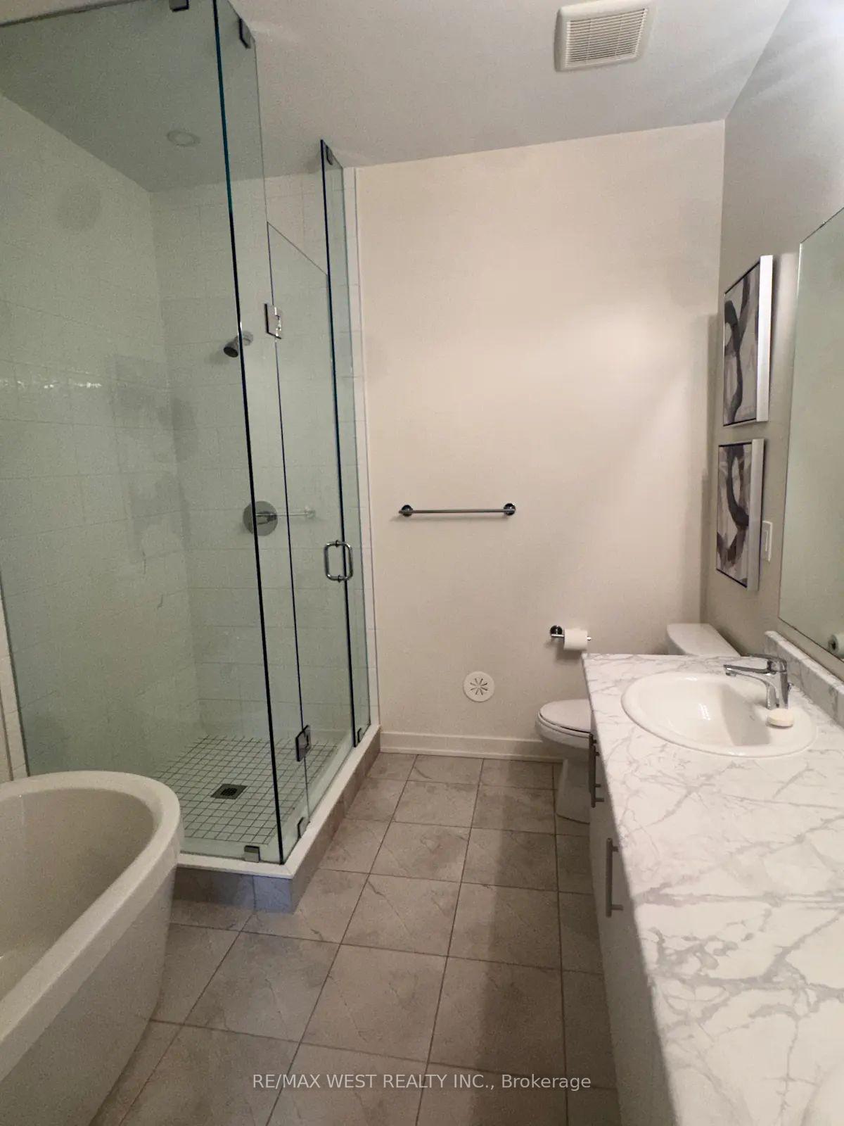 Photo 18 of 125 Farooq Boulevard, Vaughan, Vellore Village — HOMEH