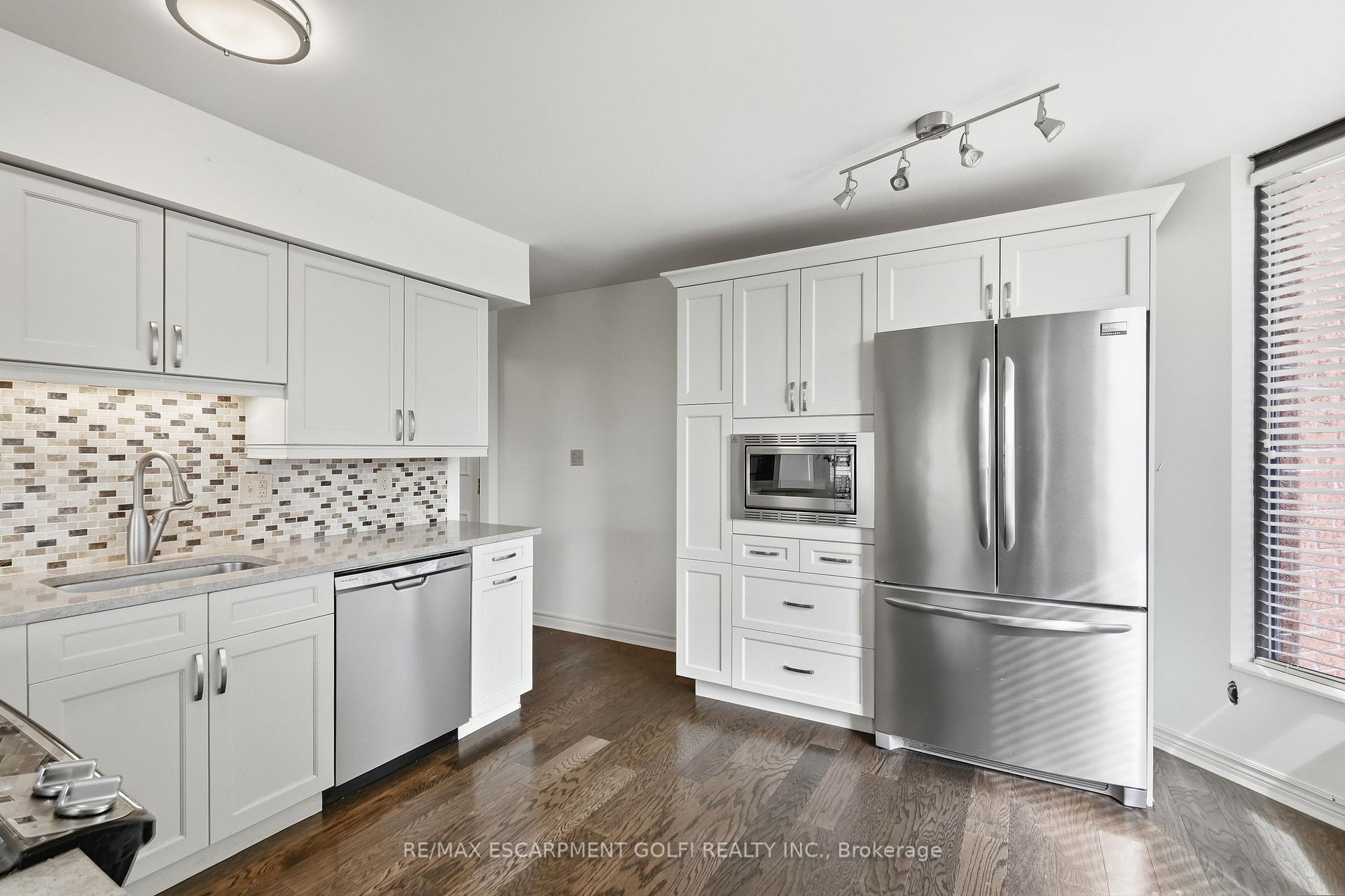 Photo 23 of Unit 601, 49 Robinson Street, Hamilton, Dundurn — HOMEH