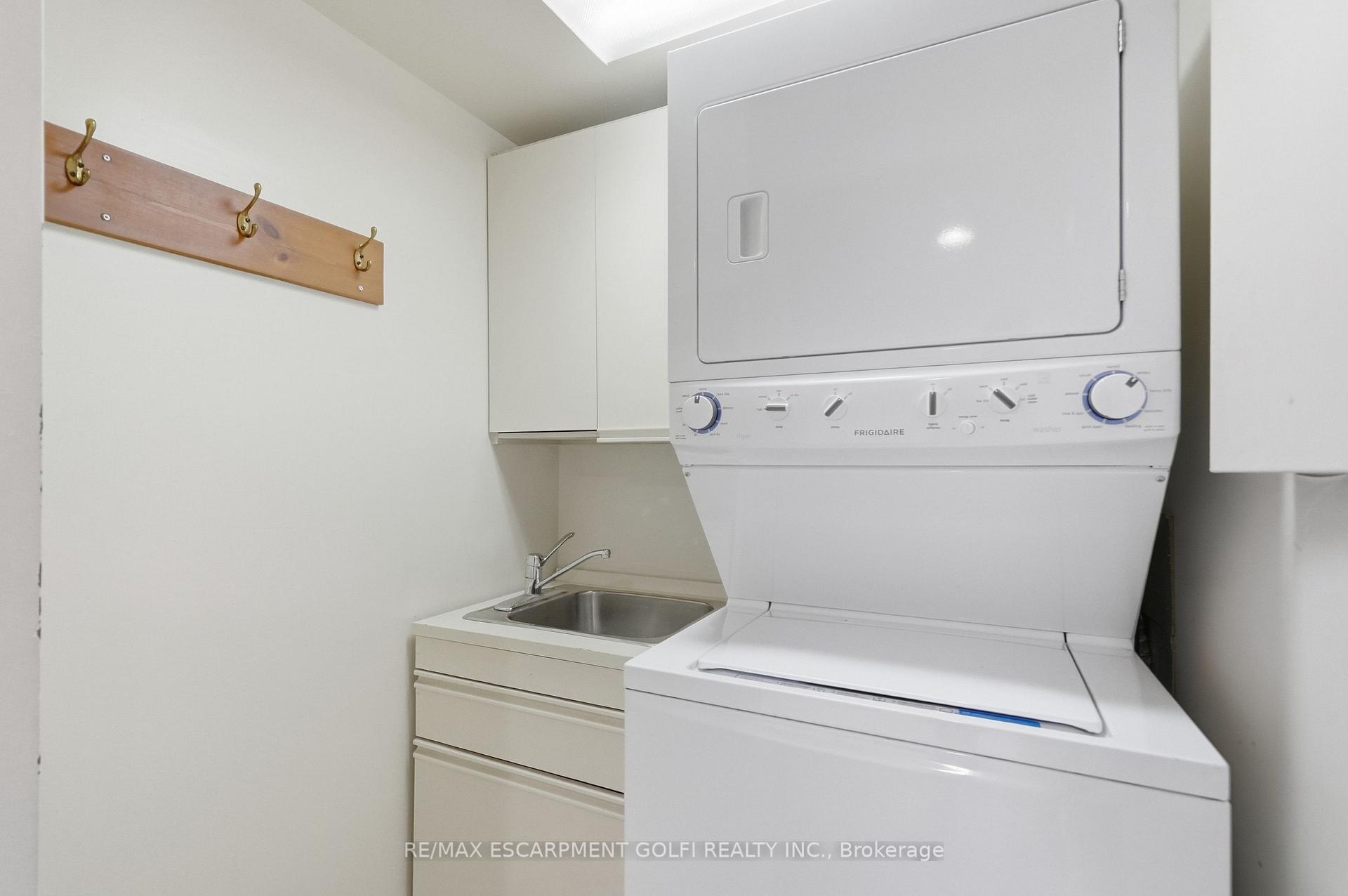 Photo 45 of Unit 601, 49 Robinson Street, Hamilton, Dundurn — HOMEH