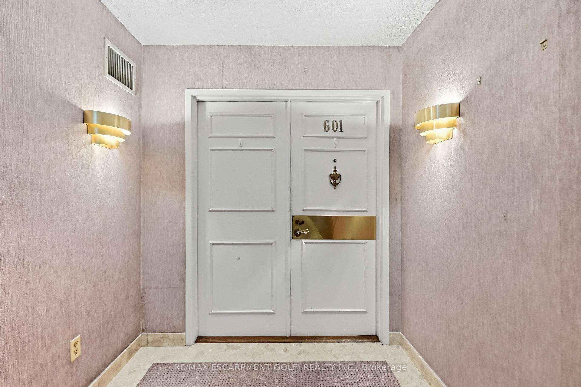 Photo 47 of Unit 601, 49 Robinson Street, Hamilton, Dundurn — HOMEH