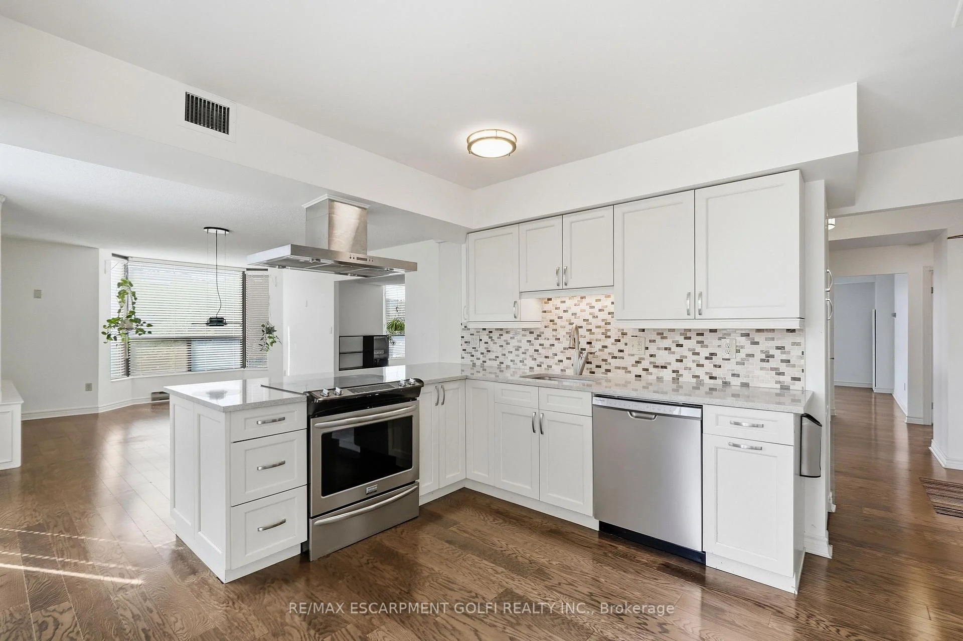 Photo 28 of Unit 601, 49 Robinson Street, Hamilton, Dundurn — HOMEH