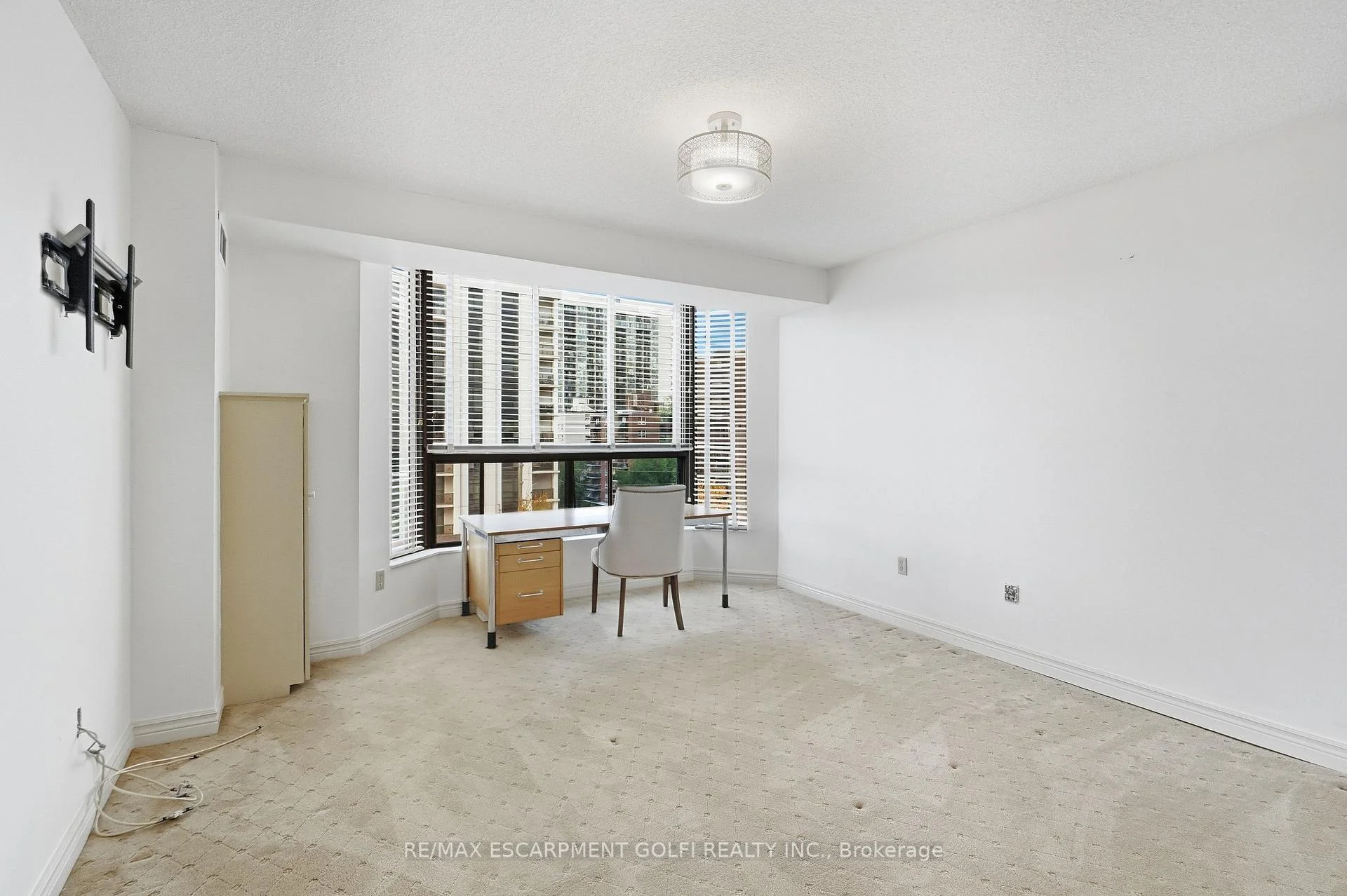 Photo 44 of Unit 601, 49 Robinson Street, Hamilton, Dundurn — HOMEH