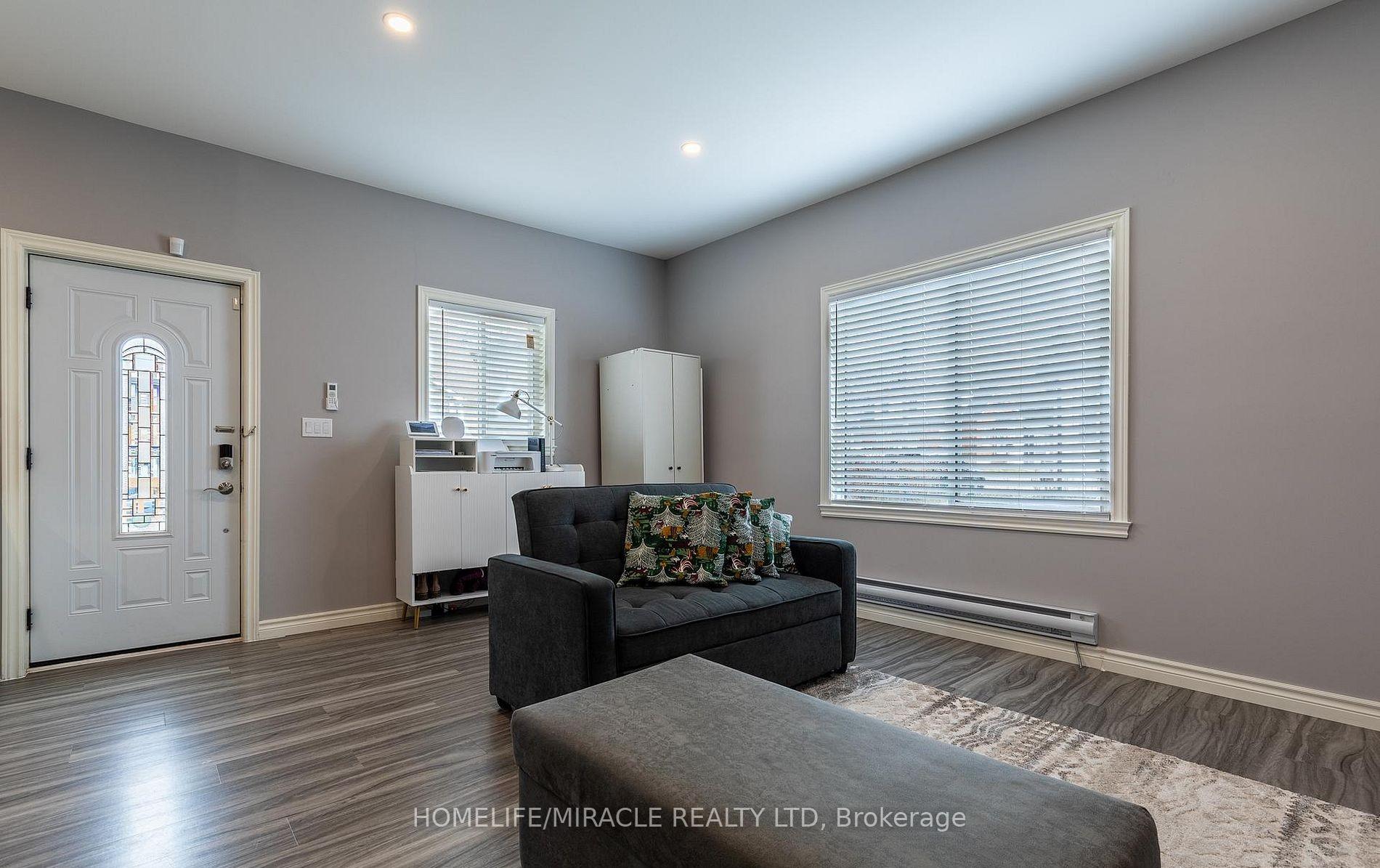 Photo 2 of 36 Division Street, St. Catharines, E. Chester — HOMEH