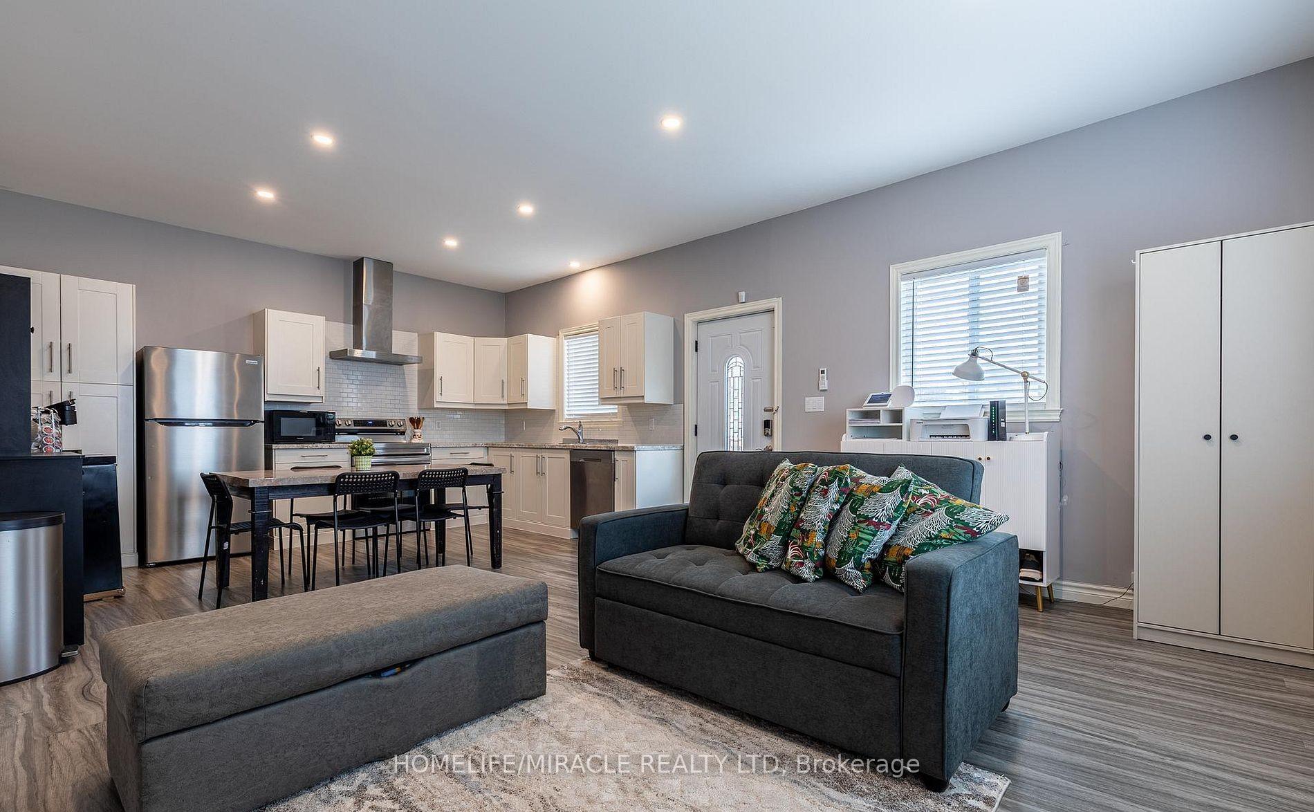 Photo 4 of 36 Division Street, St. Catharines, E. Chester — HOMEH