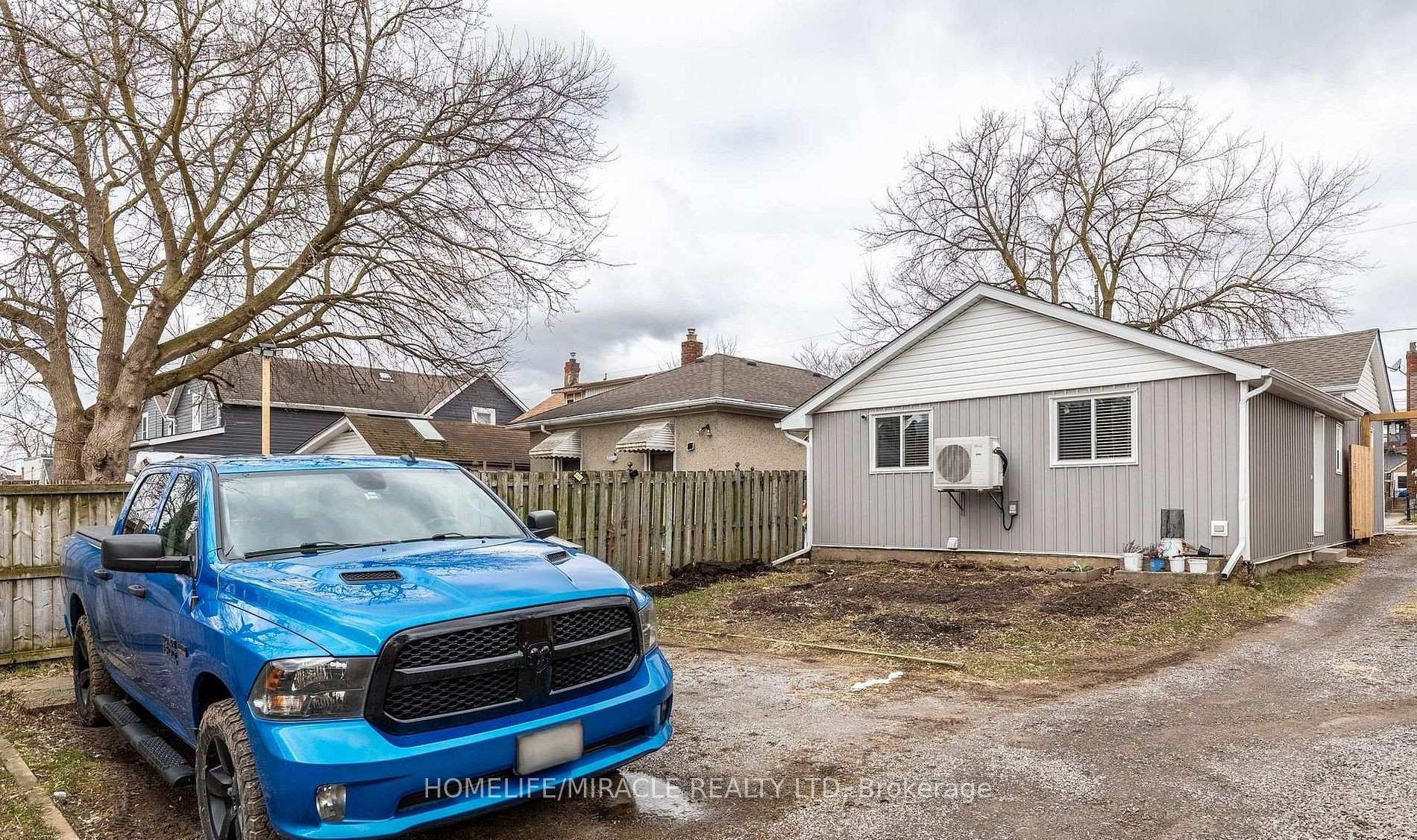 Photo 18 of 36 Division Street, St. Catharines, E. Chester — HOMEH