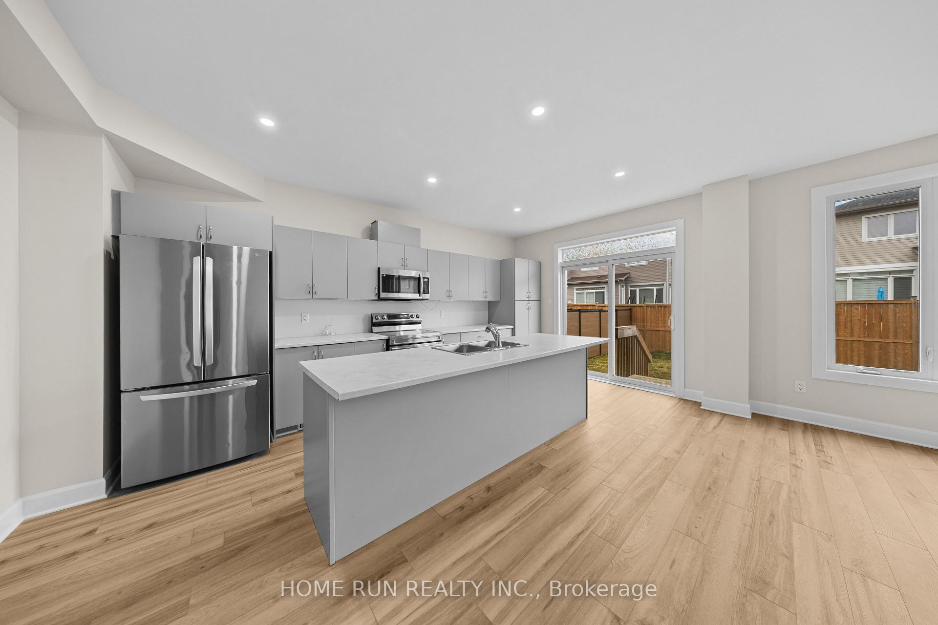 Photo 9 of 55 Robertson Lane, Carleton Place, Carleton Place — HOMEH
