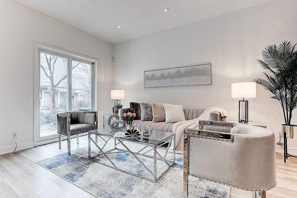 Photo 2 of Unit 5, 21 St Moritz Way, Markham, Unionville — HOMEH