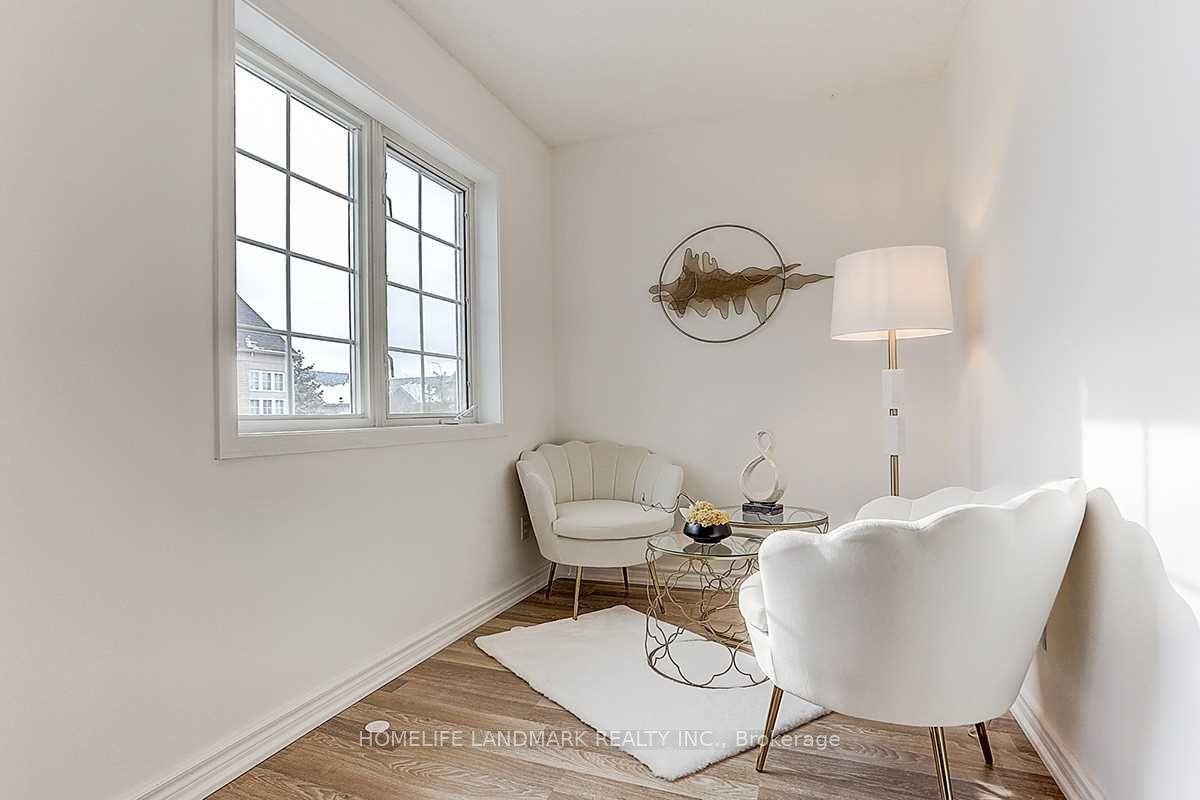 Photo 7 of Unit 5, 21 St Moritz Way, Markham, Unionville — HOMEH