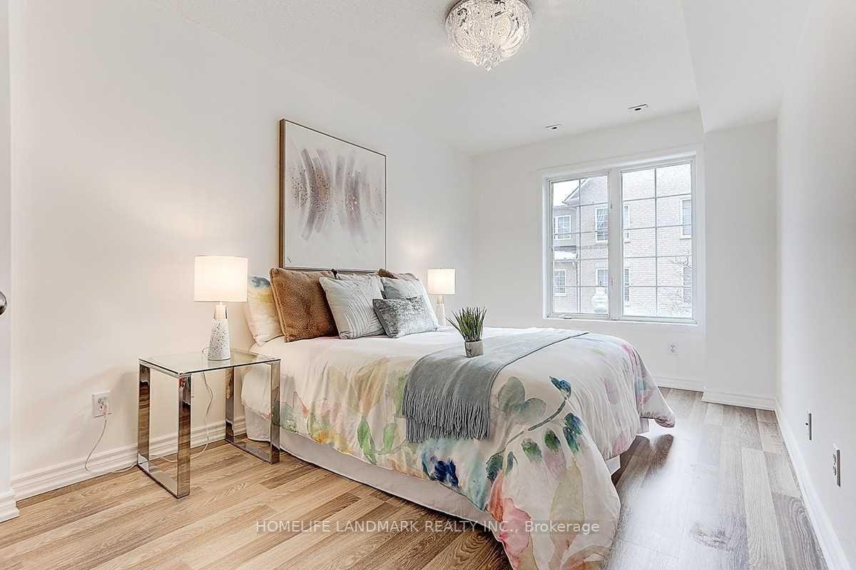 Photo 9 of Unit 5, 21 St Moritz Way, Markham, Unionville — HOMEH