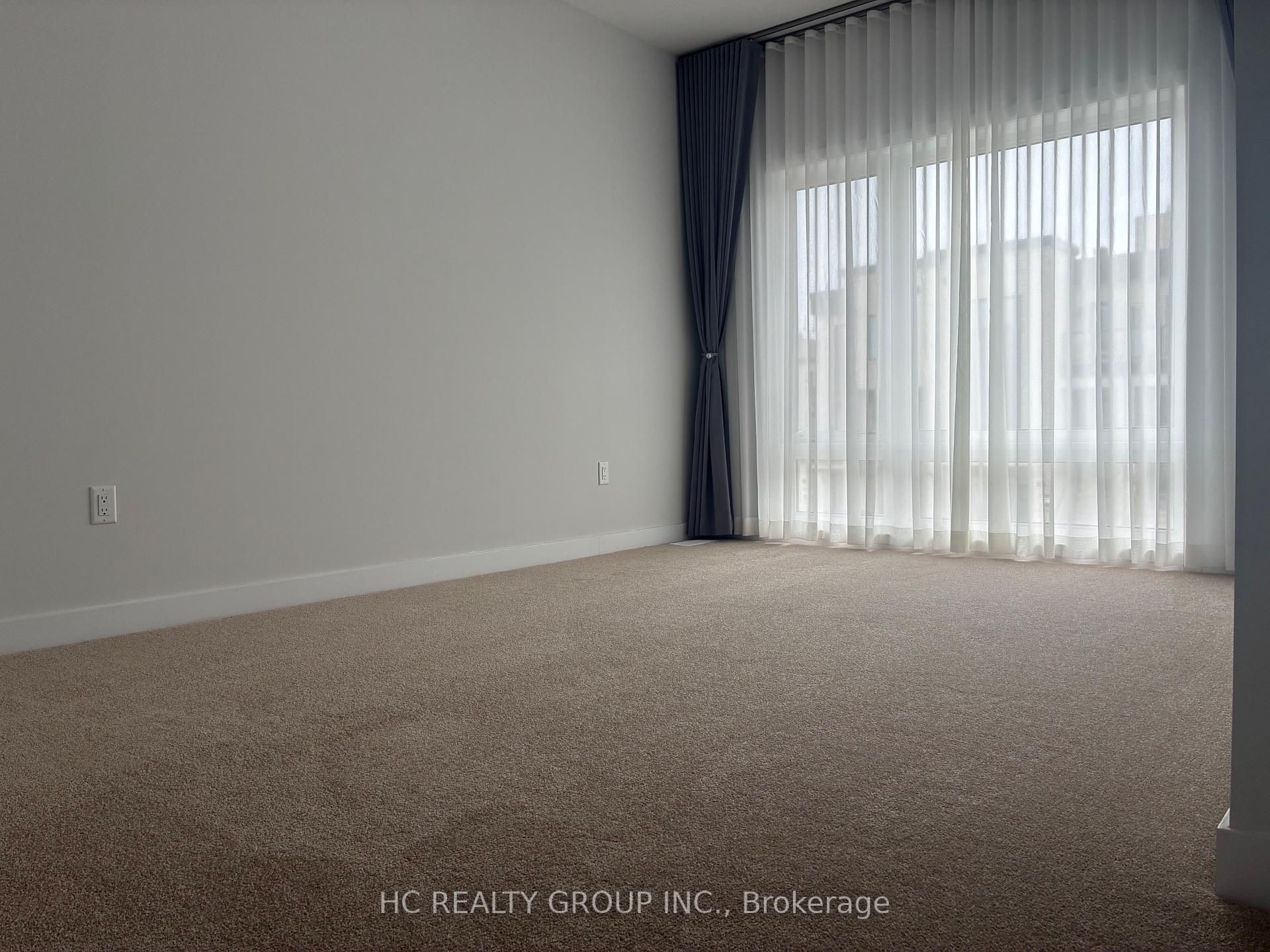 Photo 6 of 51 Danielle Moore Circle, Scarborough, Bendale — HOMEH