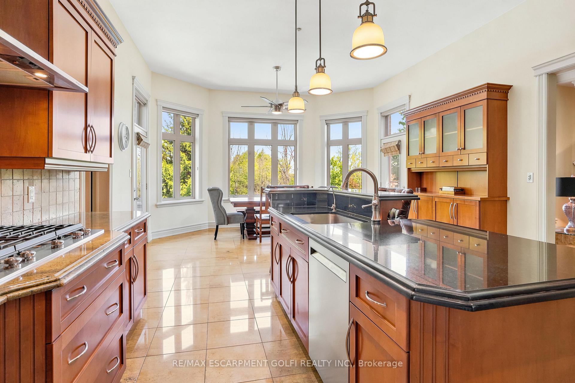 Photo 13 of 1863 Shaver Road, Hamilton, Rural Ancaster — HOMEH