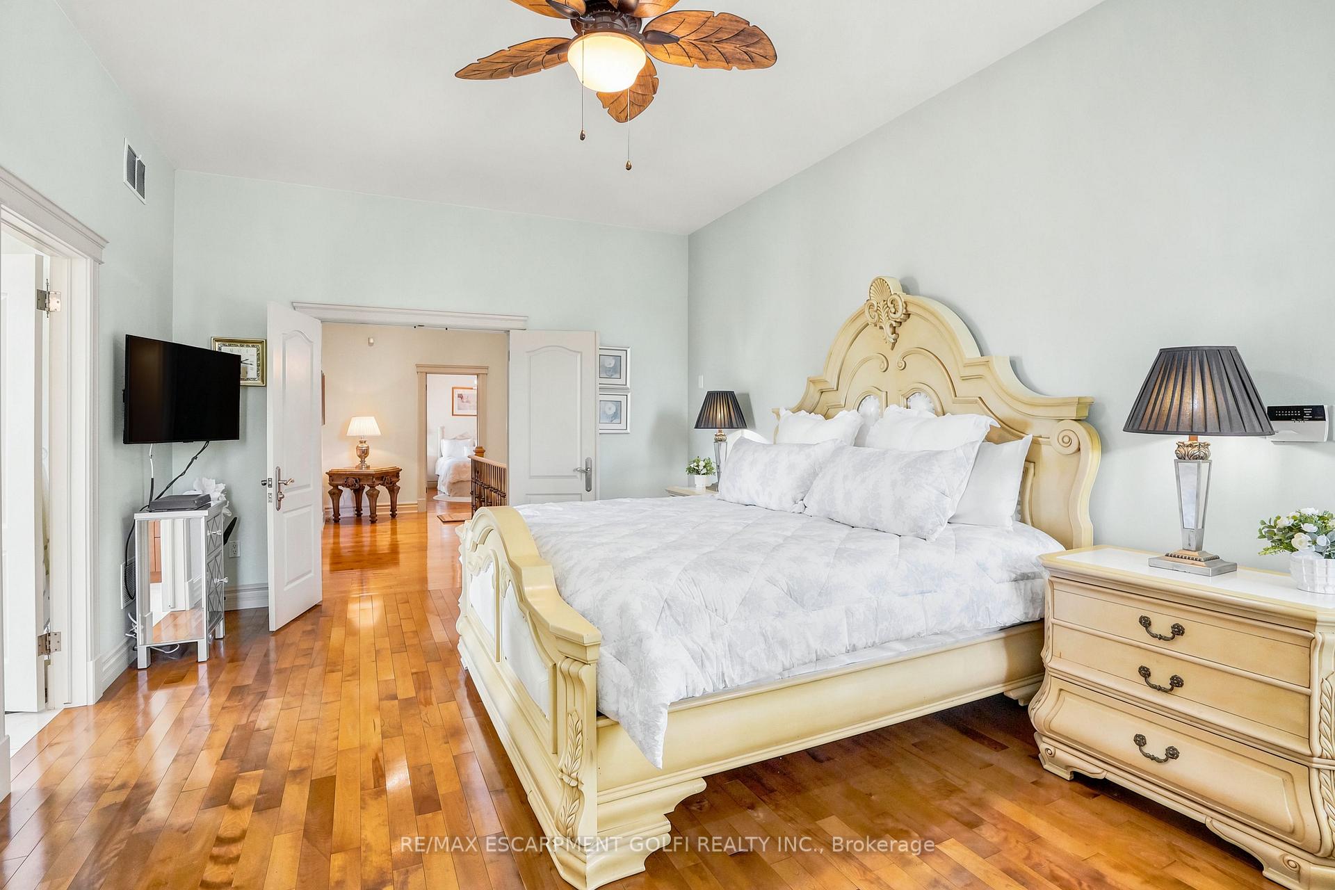 Photo 17 of 1863 Shaver Road, Hamilton, Rural Ancaster — HOMEH