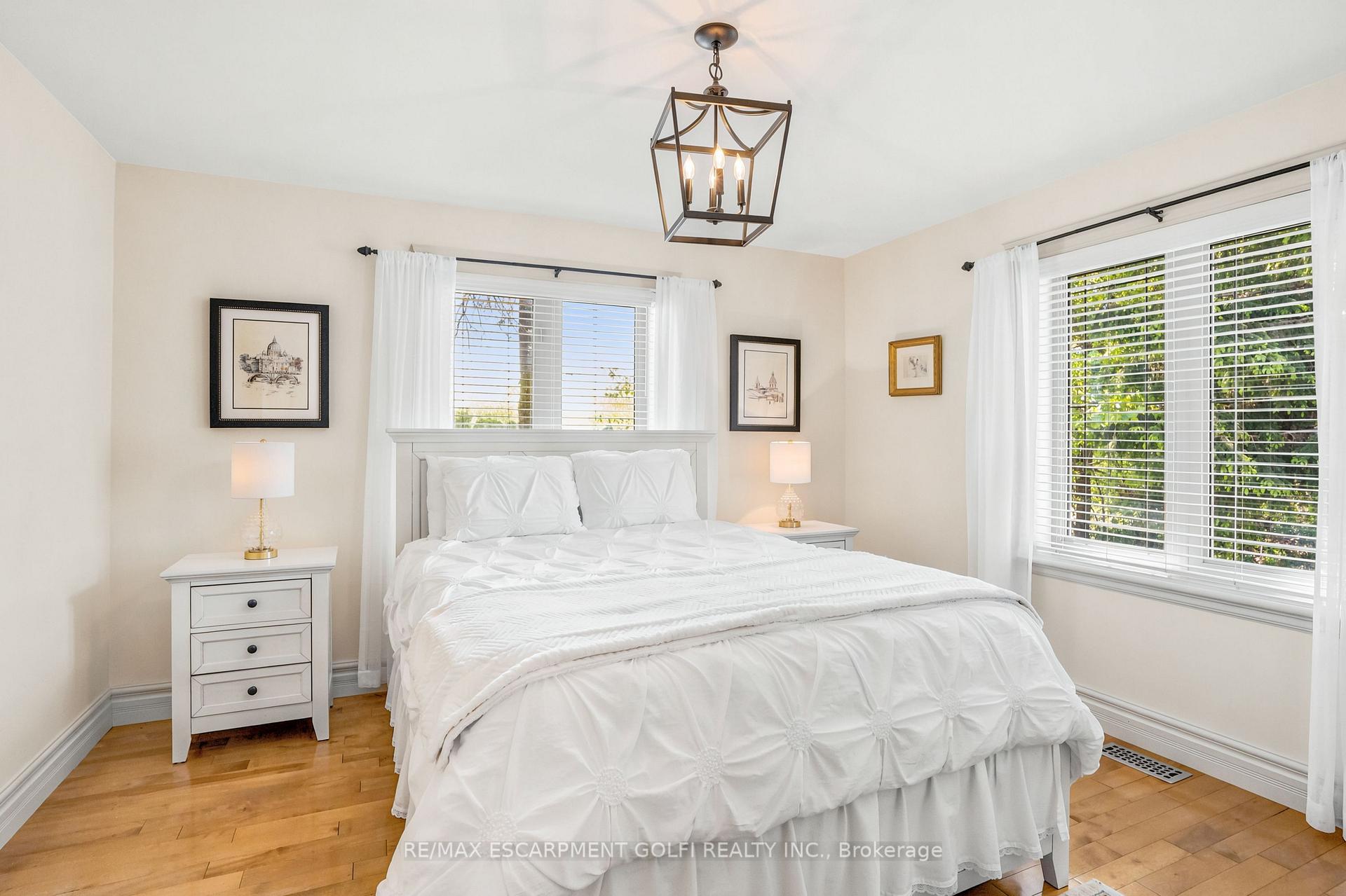 Photo 21 of 1863 Shaver Road, Hamilton, Rural Ancaster — HOMEH
