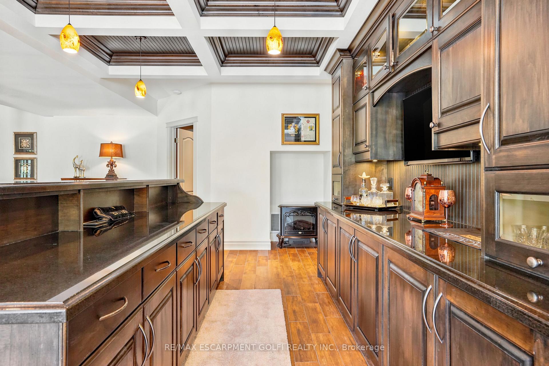 Photo 31 of 1863 Shaver Road, Hamilton, Rural Ancaster — HOMEH