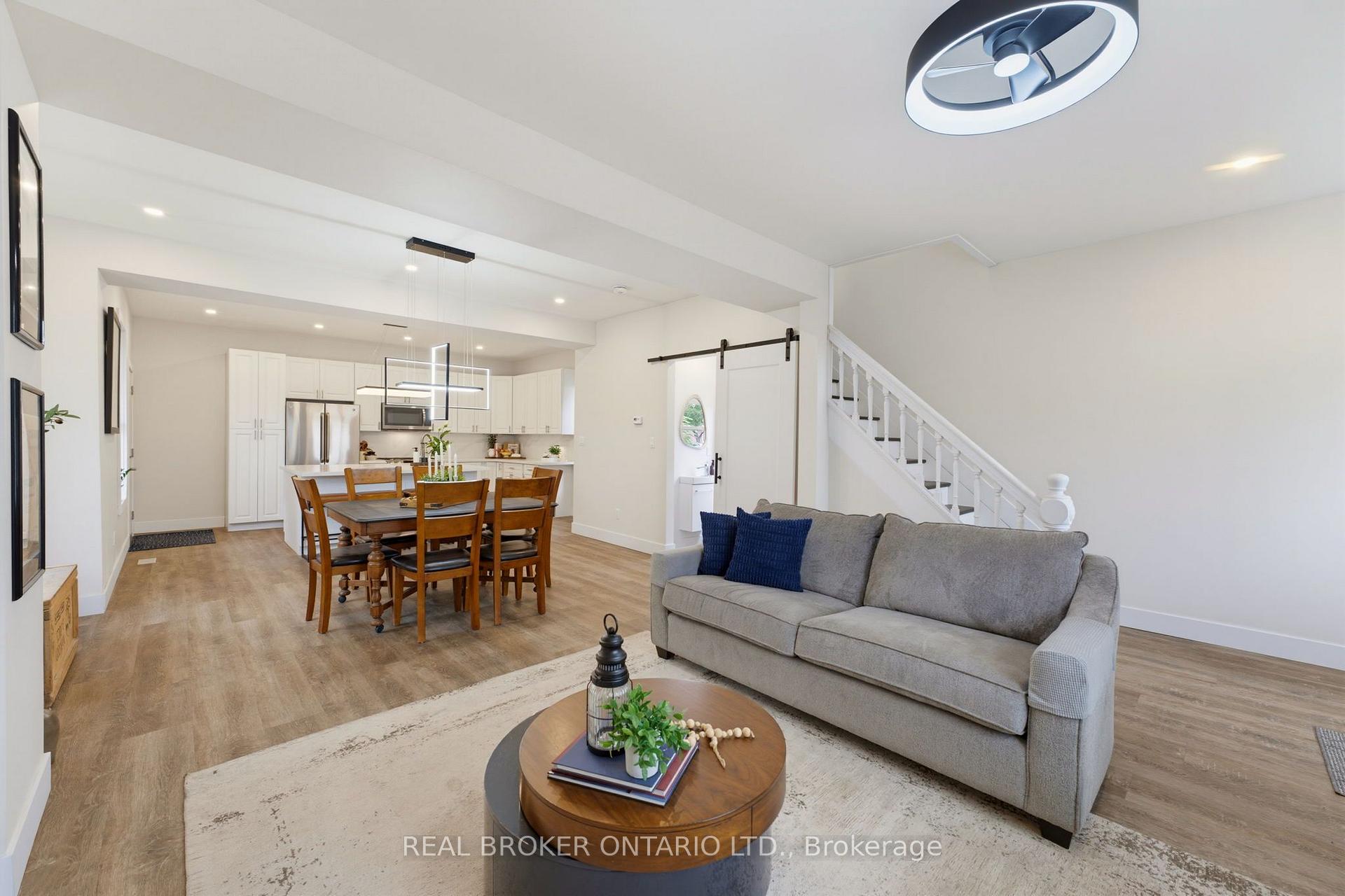 Photo 7 of 118 Clarence Street, Brantford, Downtown Core — HOMEH