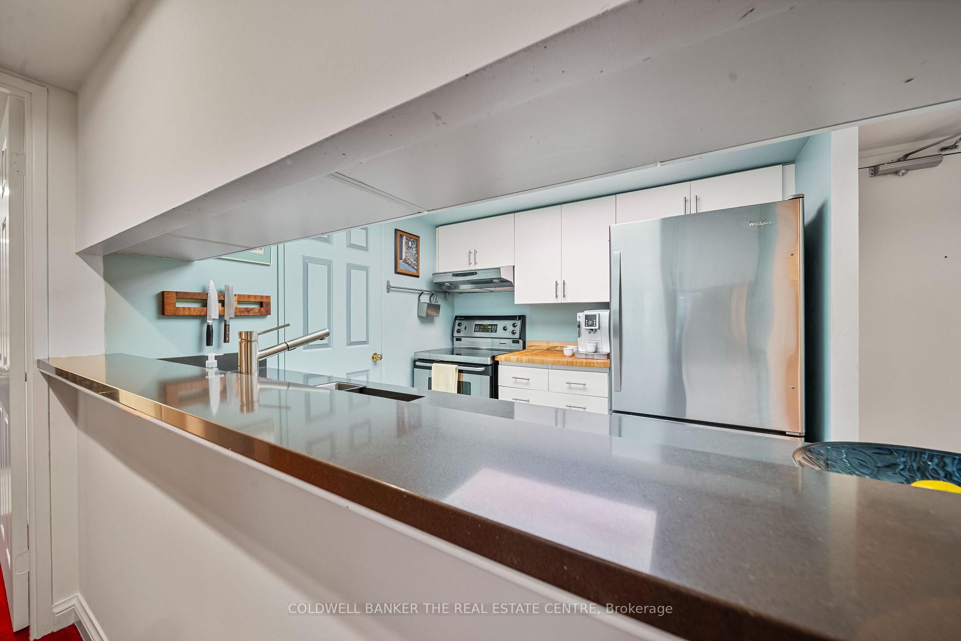 Photo 14 of Unit 1007, 701 King Street W, Toronto, Niagara — HOMEH