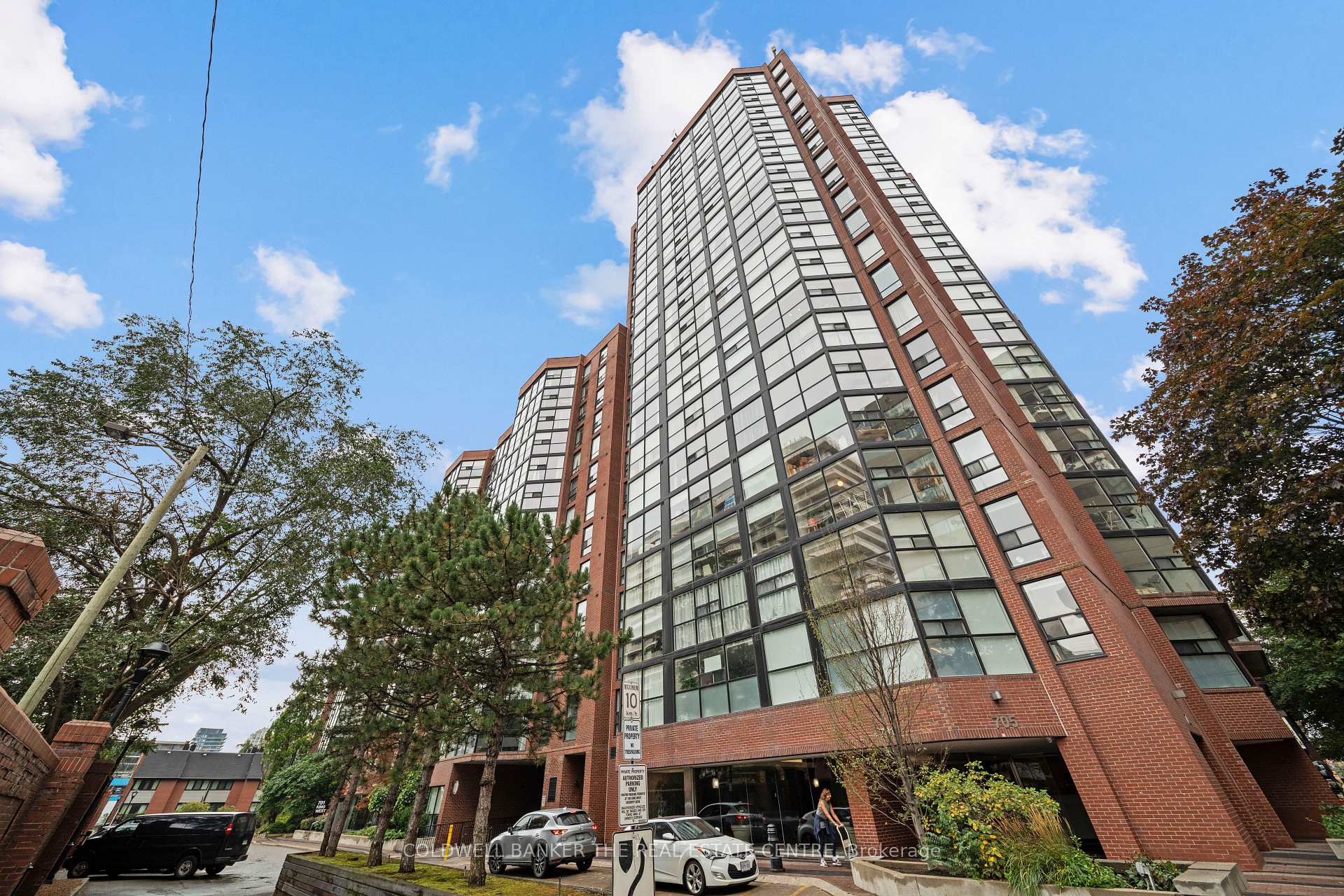 Photo 38 of Unit 1007, 701 King Street W, Toronto, Niagara — HOMEH