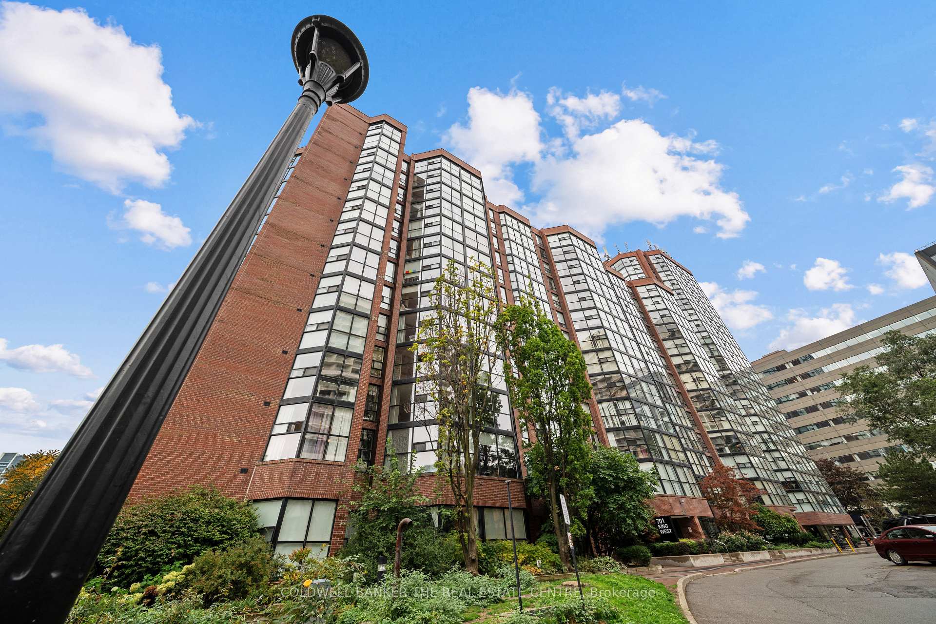 Photo 44 of Unit 1007, 701 King Street W, Toronto, Niagara — HOMEH