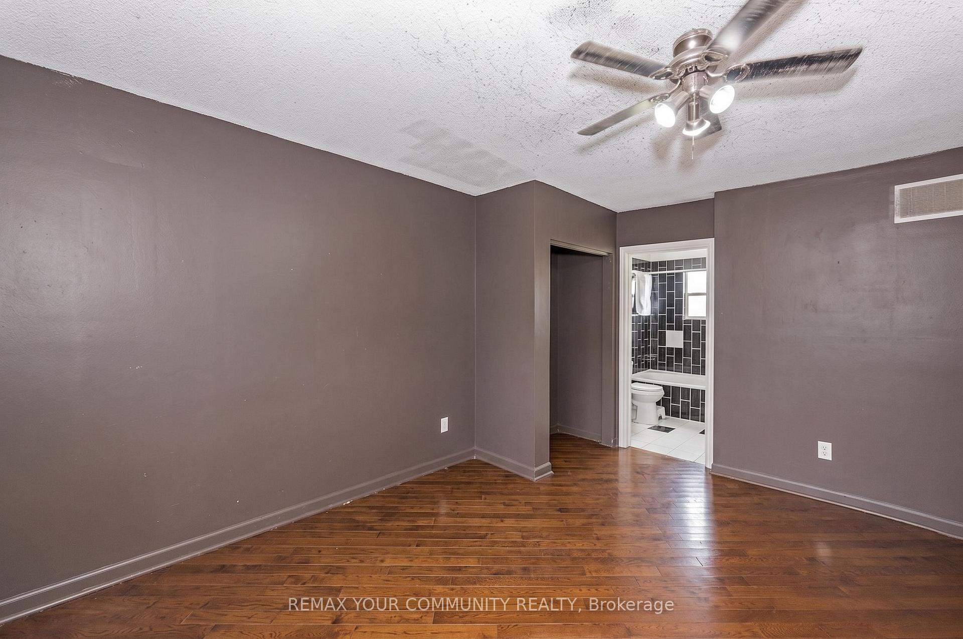 Photo 23 of 73 Struthers Street, Etobicoke, Mimico — HOMEH