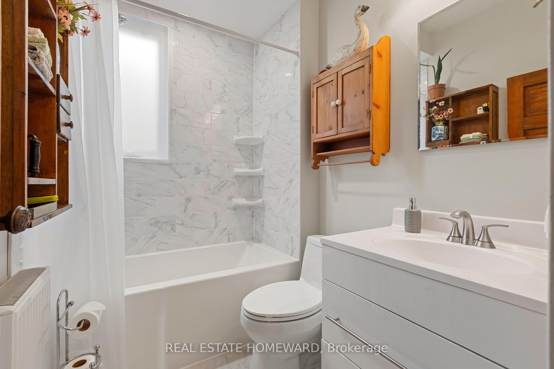 Photo 21 of 174 Heward Avenue, Toronto, South Riverdale — HOMEH