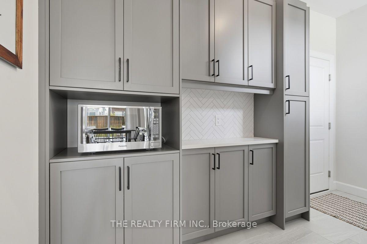 Photo 15 of 1316 Twilite Boulevard, London, North S — HOMEH