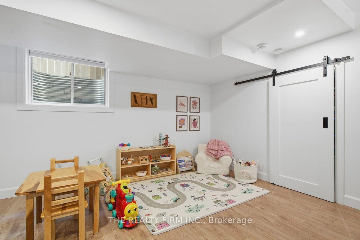 Photo 28 of 1316 Twilite Boulevard, London, North S — HOMEH