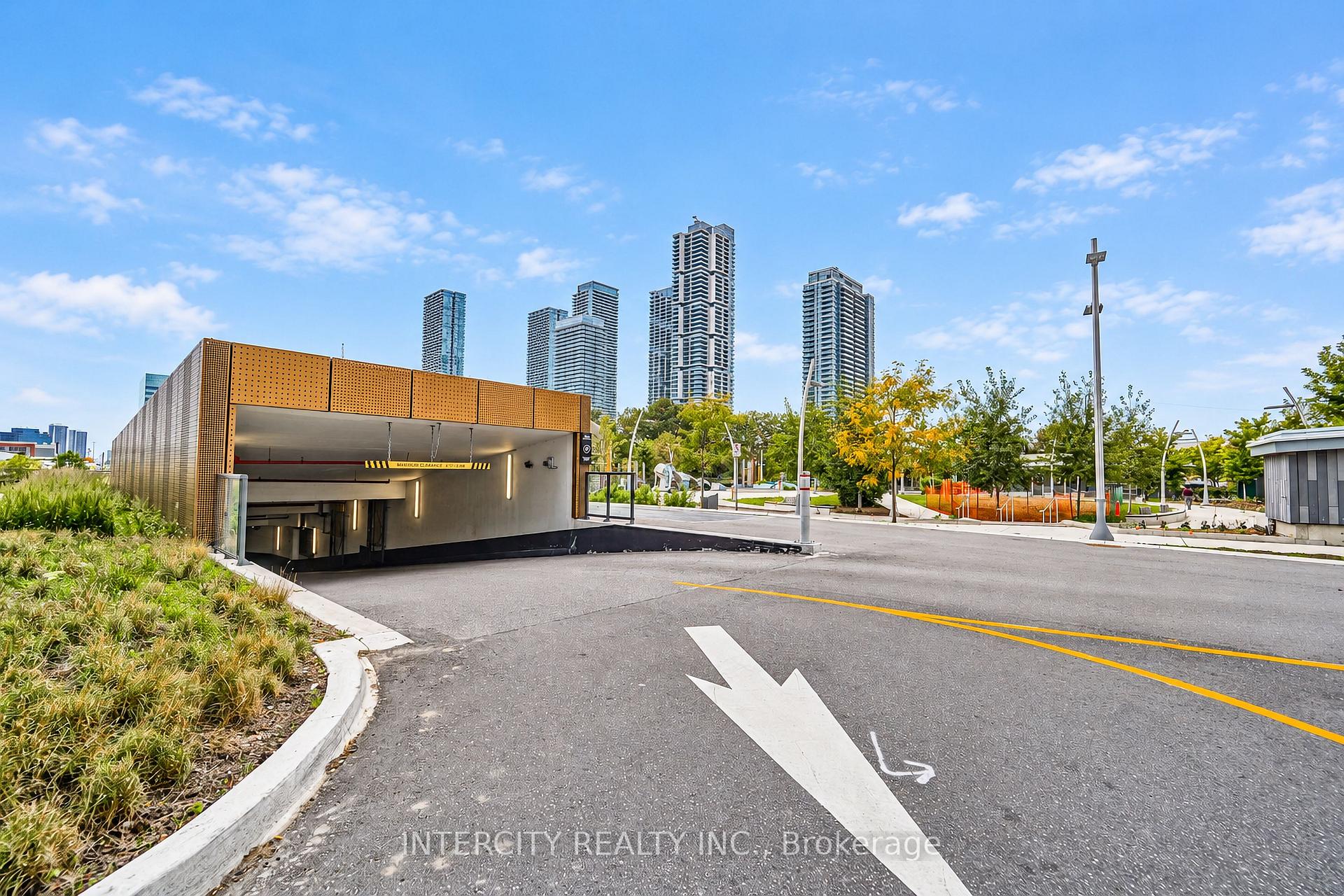 Photo 5 of Unit 2604, 2920 Highway 7, Vaughan, Concord — HOMEH