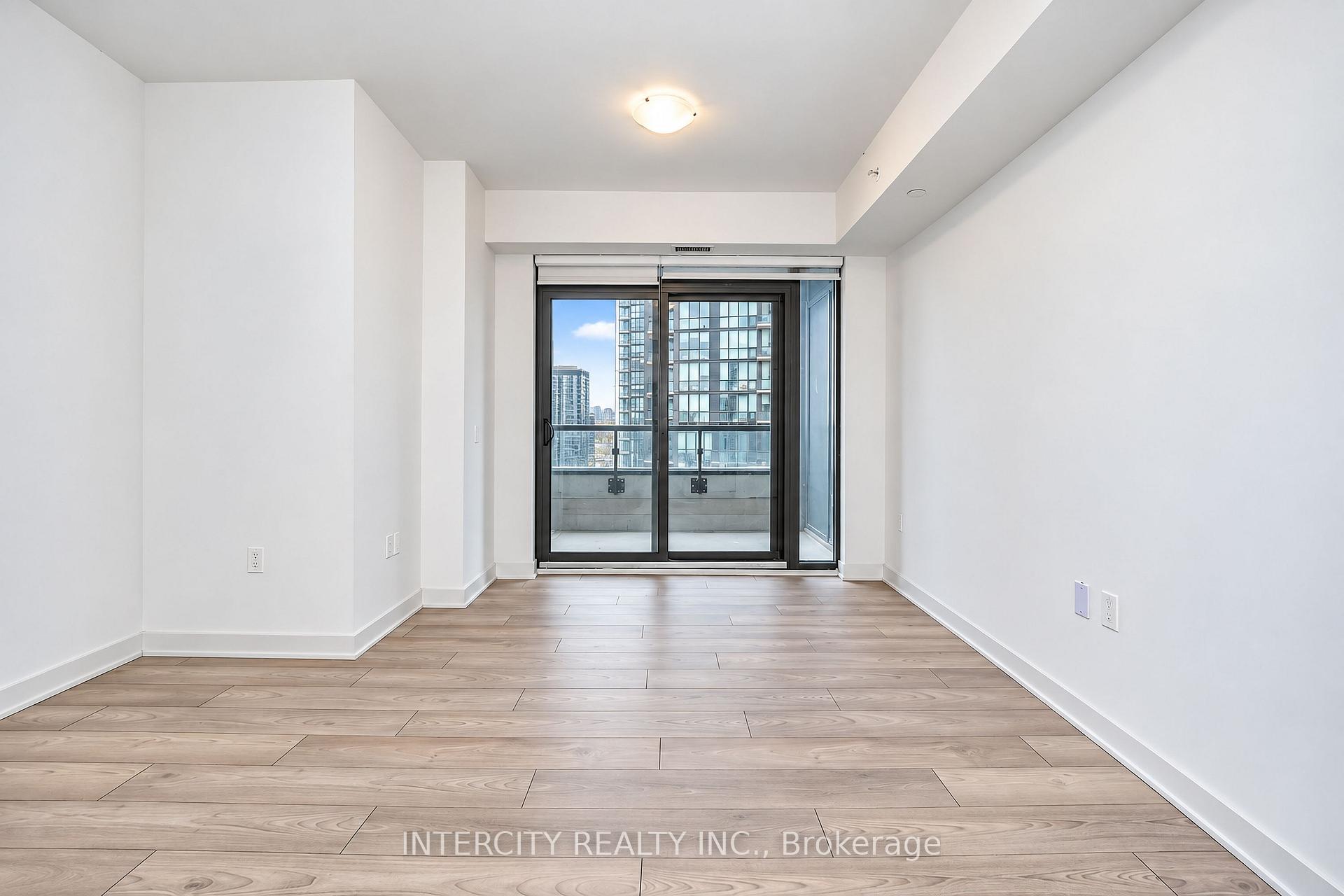 Photo 13 of Unit 2604, 2920 Highway 7, Vaughan, Concord — HOMEH