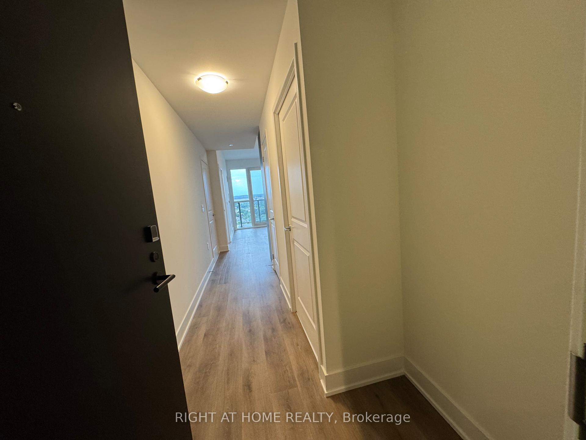Photo 3 of Unit 1711A, 115 Nipissing Road N, Milton, Timberlea — HOMEH