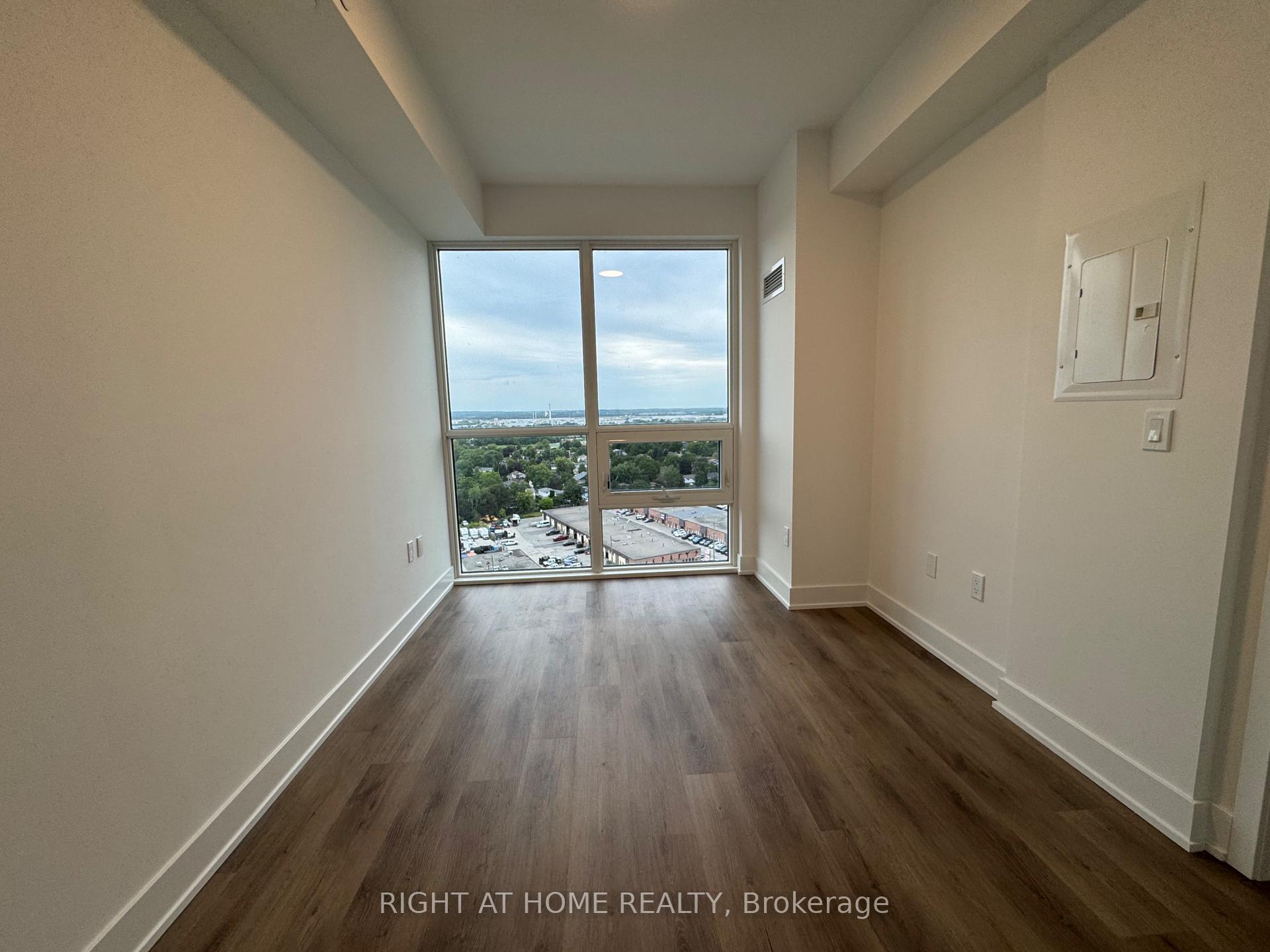 Photo 12 of Unit 1711A, 115 Nipissing Road N, Milton, Timberlea — HOMEH