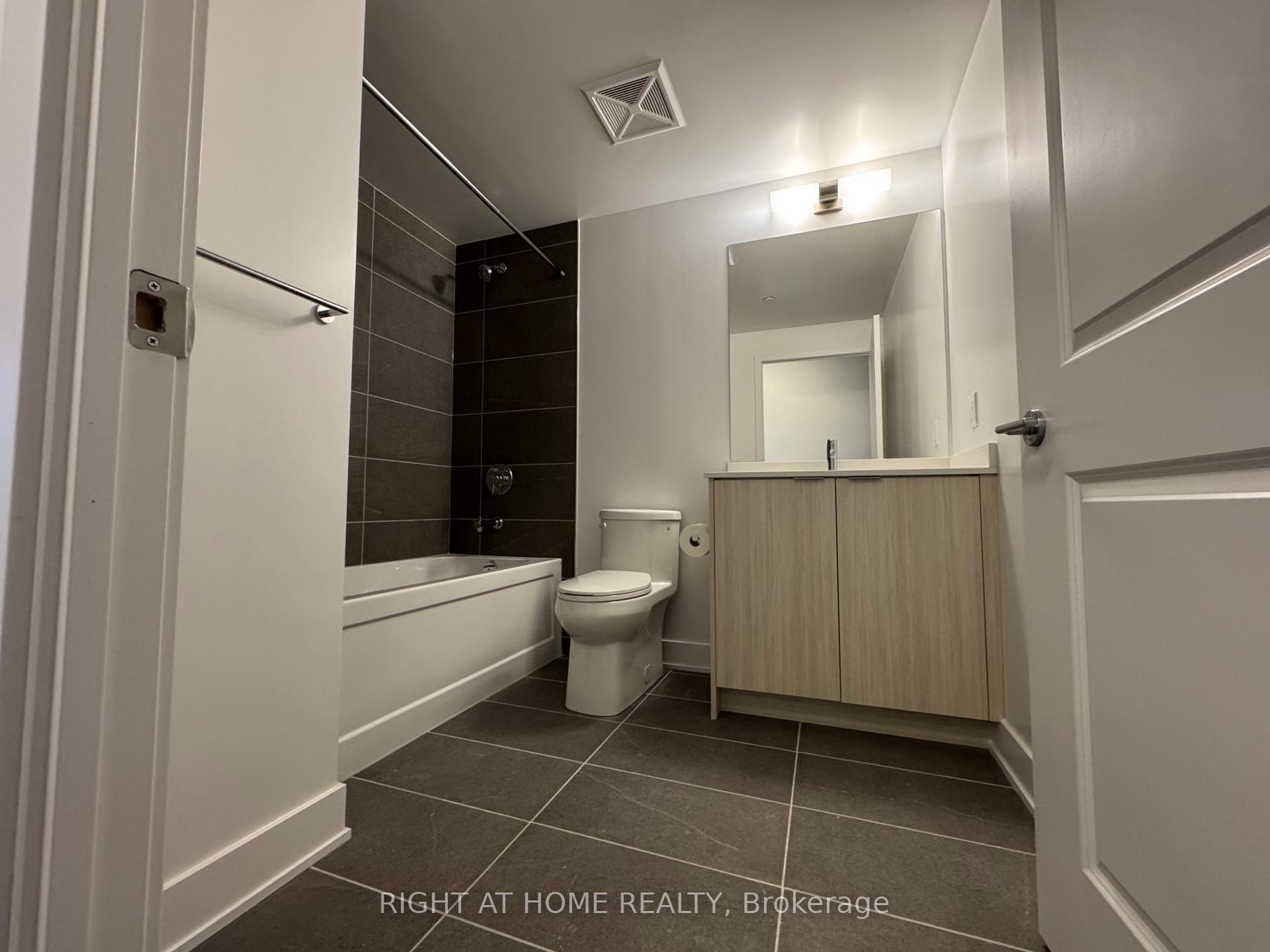 Photo 18 of Unit 1711A, 115 Nipissing Road N, Milton, Timberlea — HOMEH