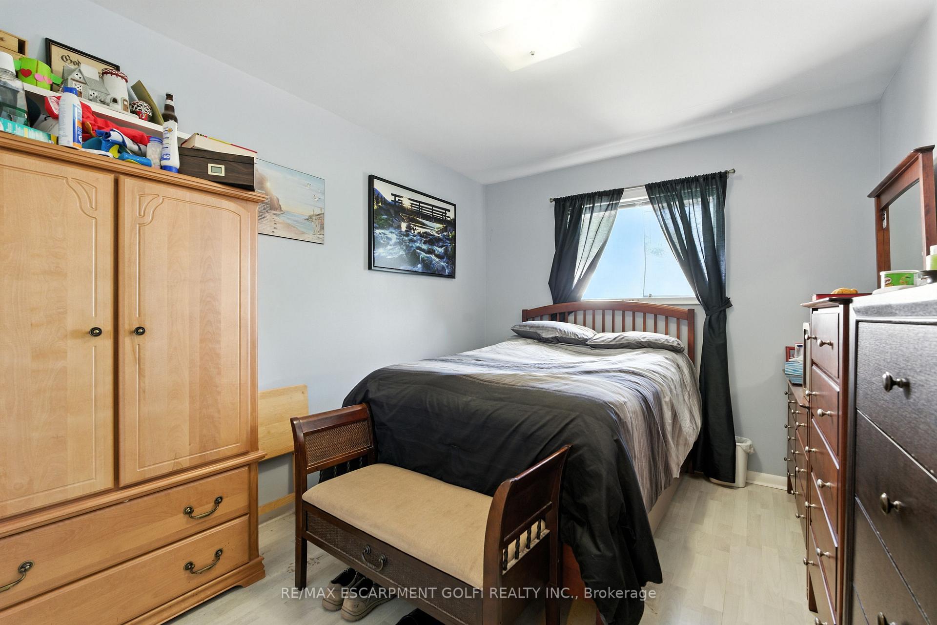 Photo 5 of 34 Shotwell Street, Welland, Prince Charles — HOMEH
