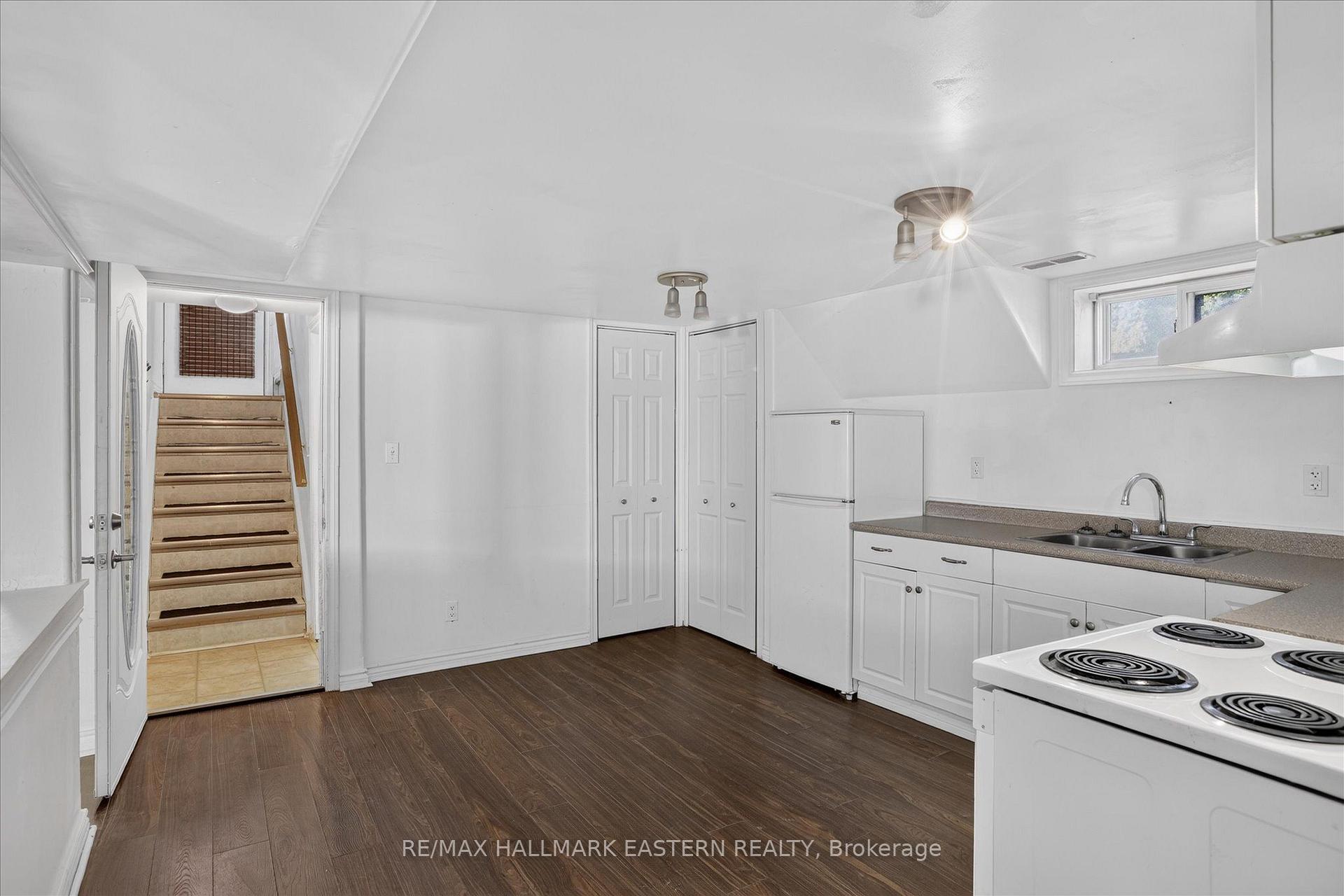 Photo 21 of 897 Westdale Avenue, Peterborough, Northcrest Ward 5 — HOMEH