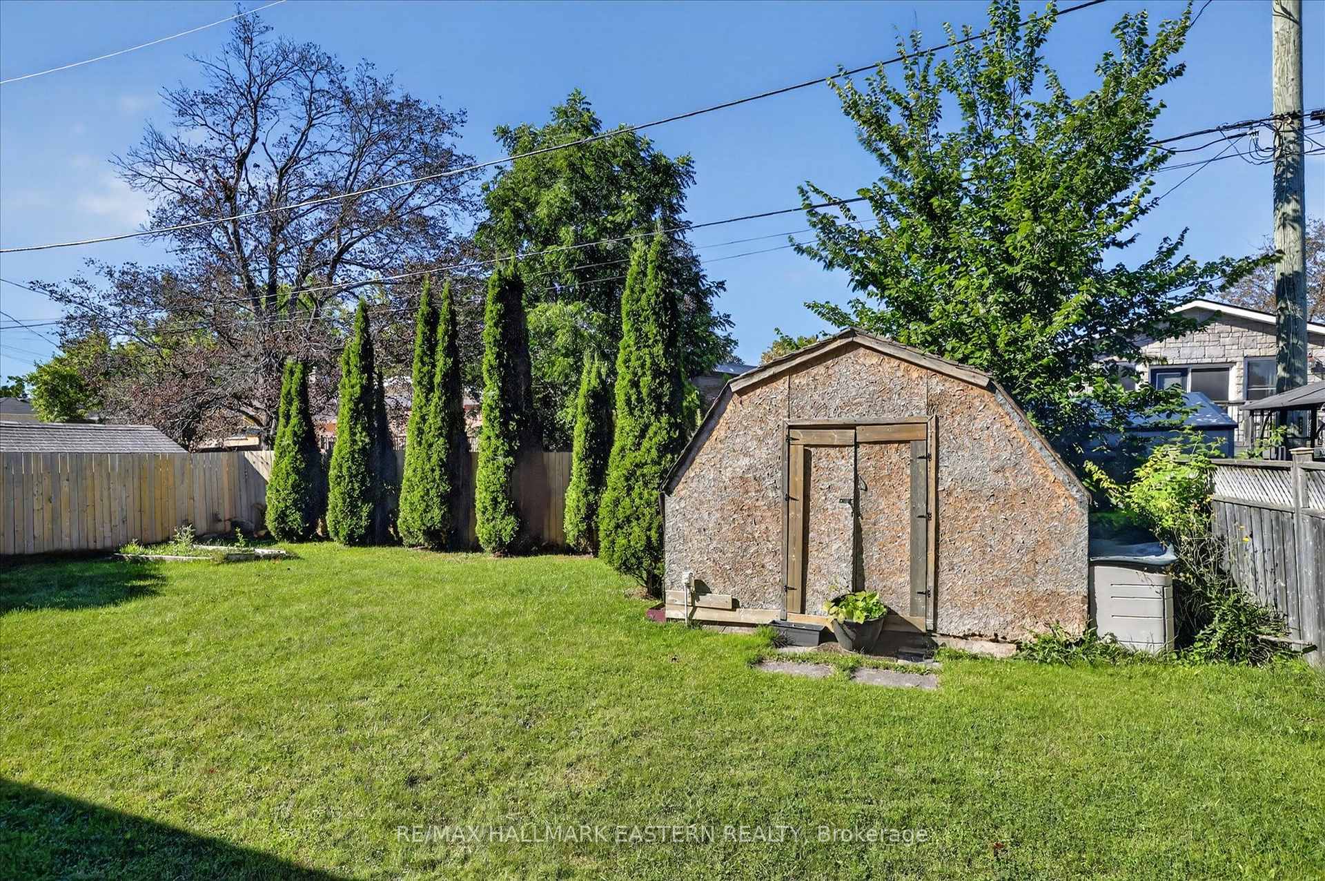 Photo 33 of 897 Westdale Avenue, Peterborough, Northcrest Ward 5 — HOMEH