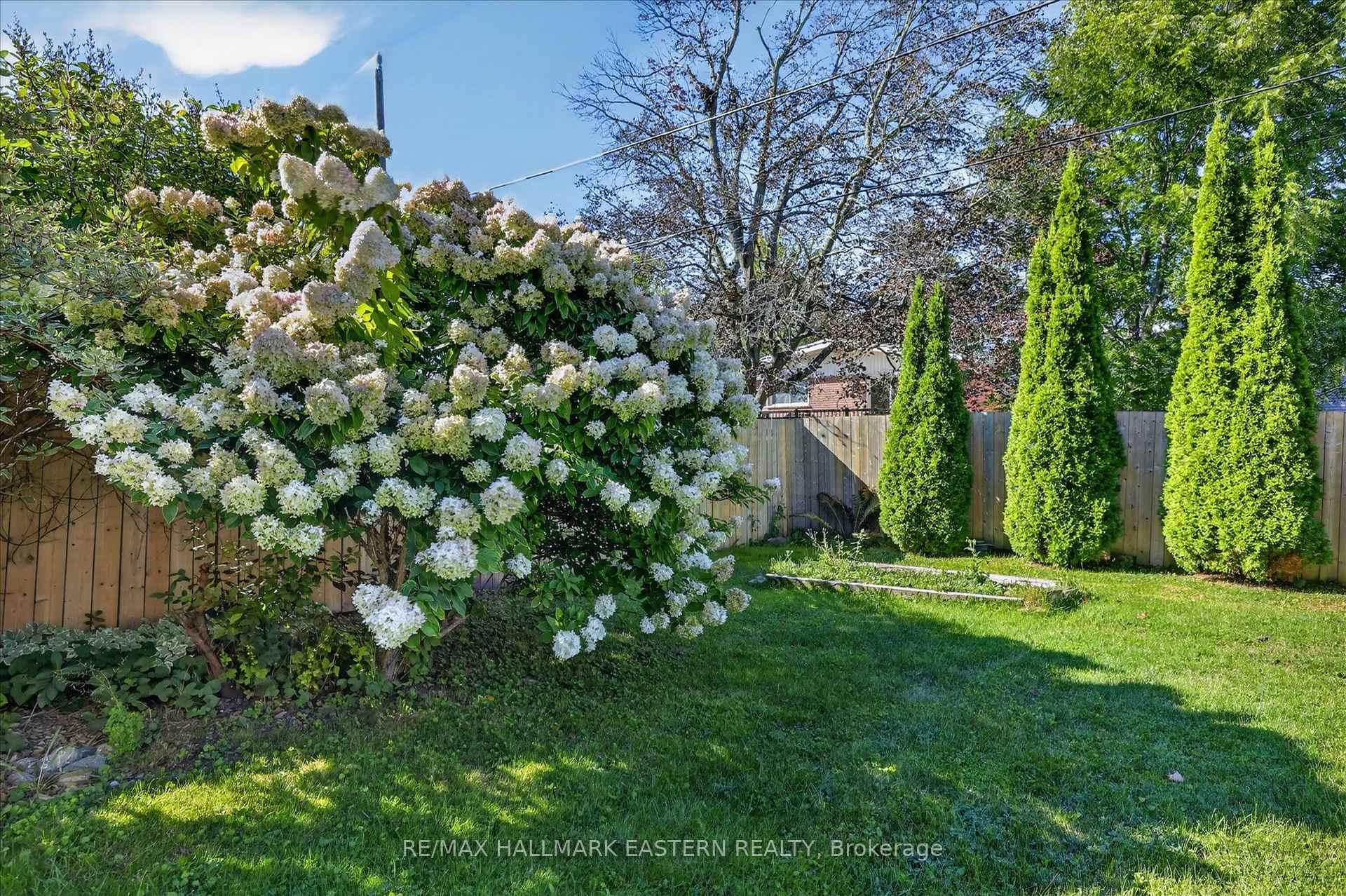 Photo 37 of 897 Westdale Avenue, Peterborough, Northcrest Ward 5 — HOMEH