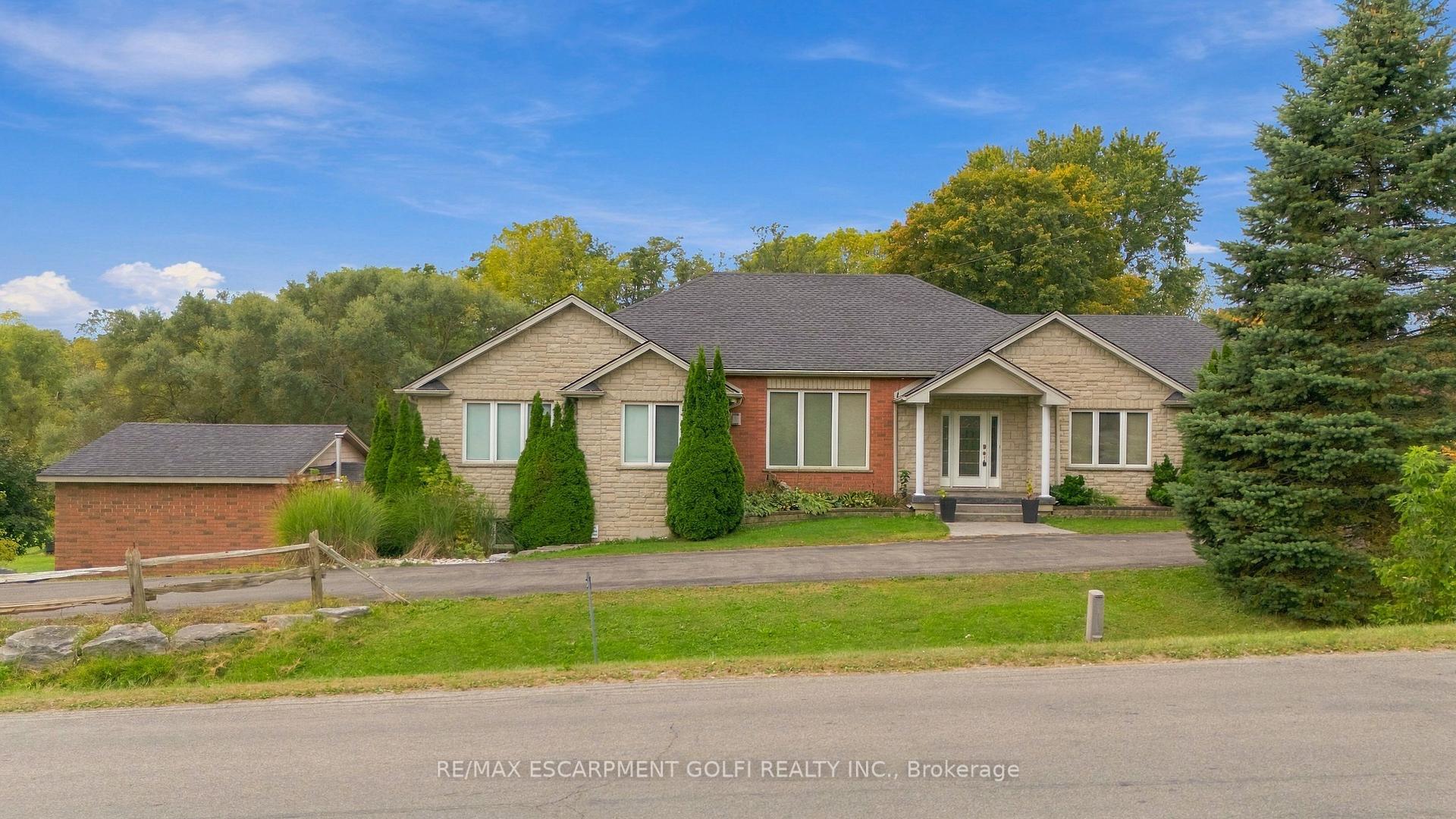 Photo of 270 Mcgill Road