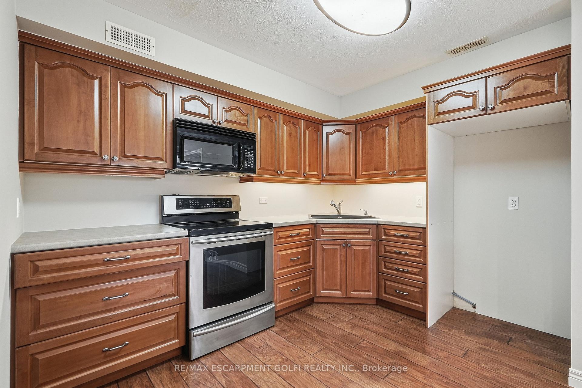 Photo 31 of 270 Mcgill Road, Brant, Brantford Twp — HOMEH