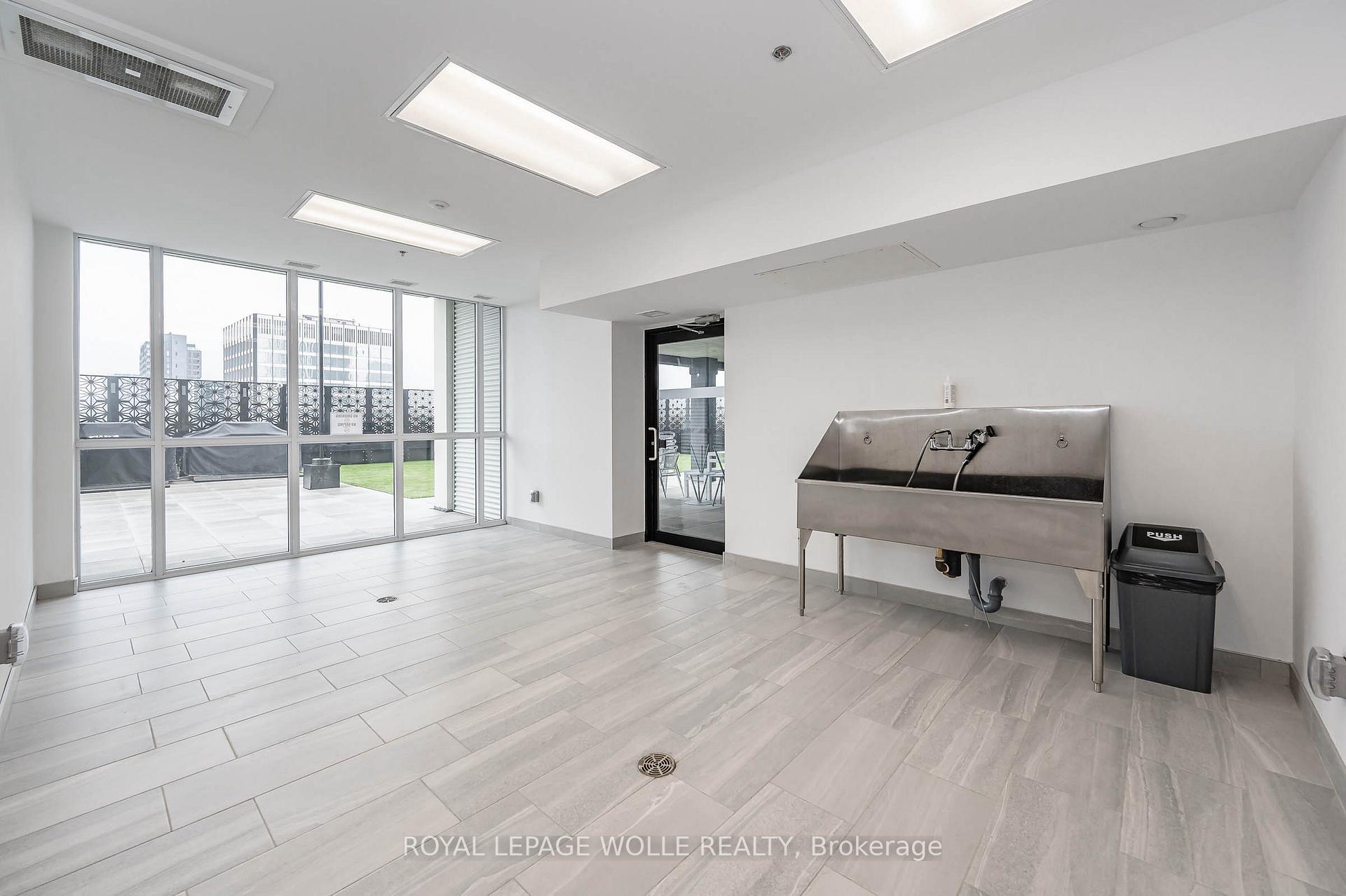 Photo 15 of Unit 2409, 60 Charles Street W, Kitchener, City Commercial Core — HOMEH