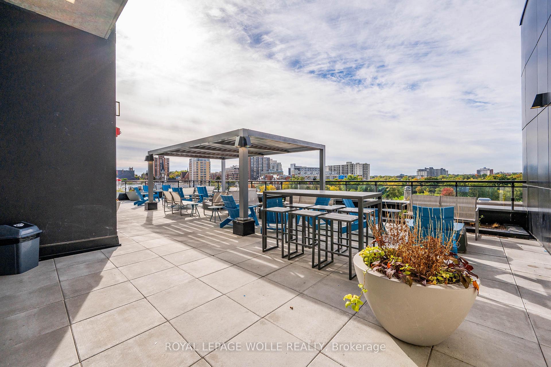 Photo 21 of Unit 2409, 60 Charles Street W, Kitchener, City Commercial Core — HOMEH