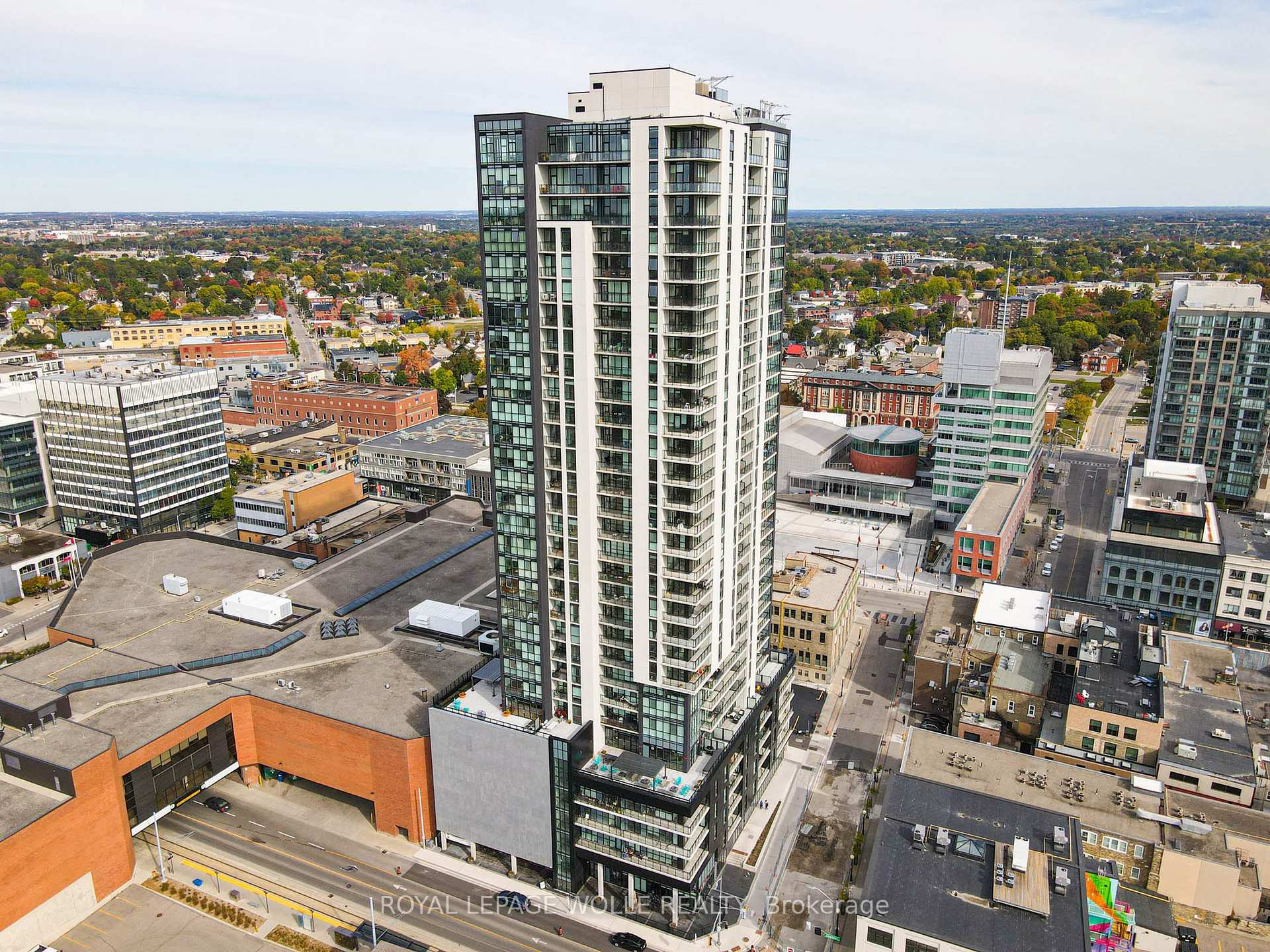 Photo 26 of Unit 2409, 60 Charles Street W, Kitchener, City Commercial Core — HOMEH