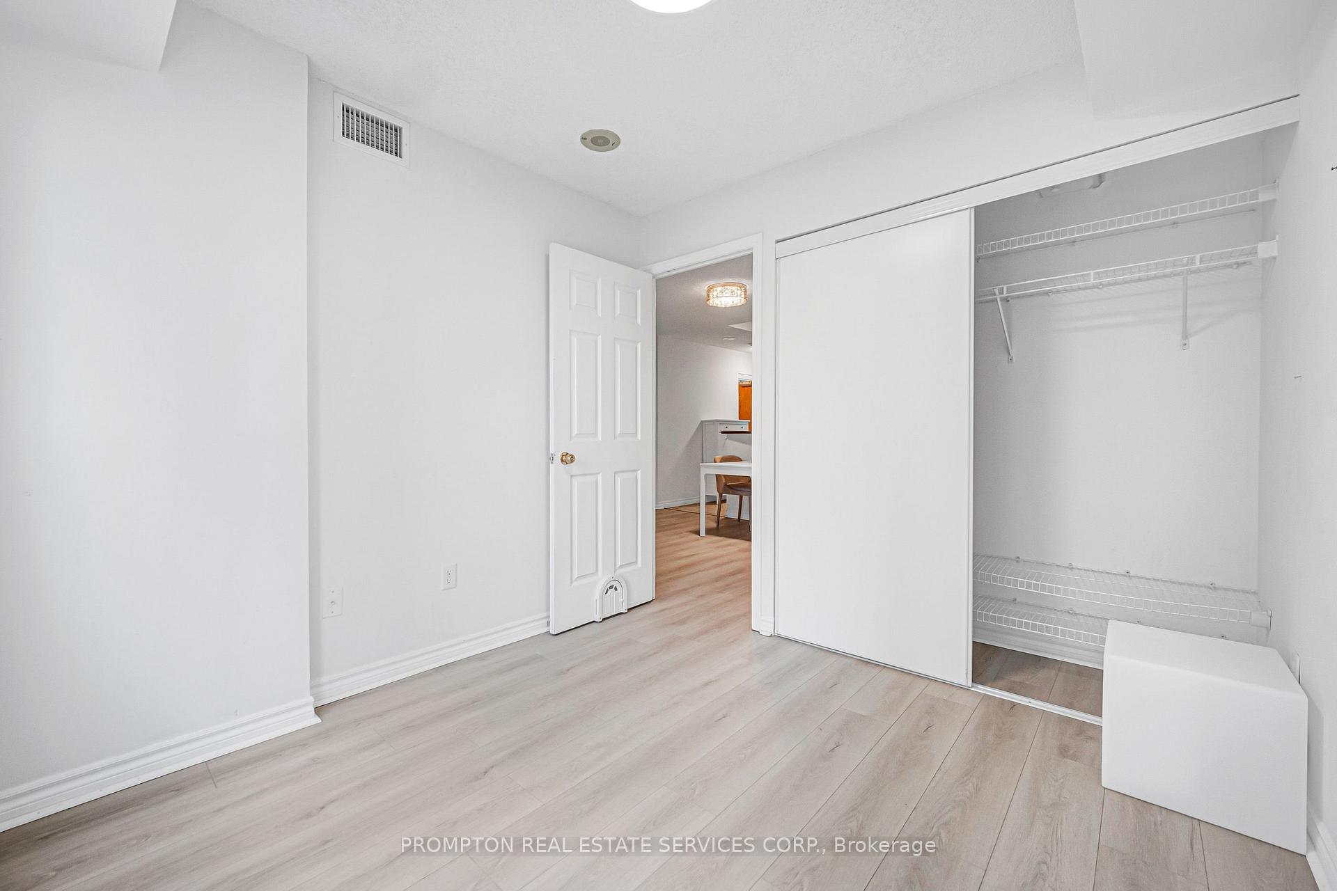 Photo 20 of Unit 807, 7 Lorraine Drive, North York, Willowdale West — HOMEH