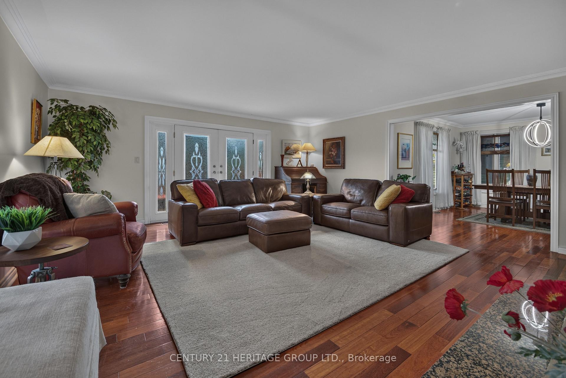 Photo 13 of 1 Arthur Evans Crescent, Bradford West Gwillimbury, Rural Bradford West Gwillimbury — HOMEH