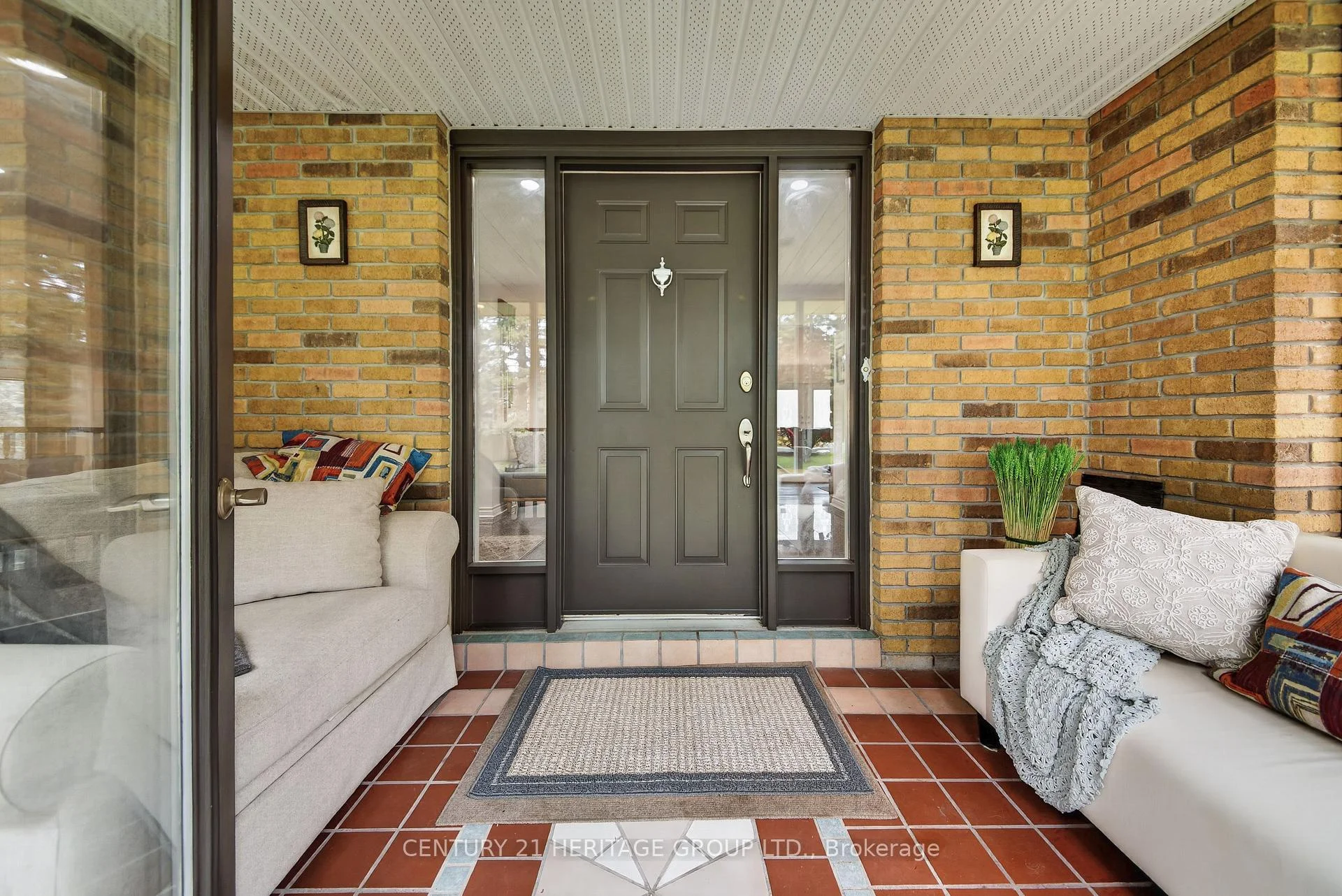 Photo 10 of 1 Arthur Evans Crescent, Bradford West Gwillimbury, Rural Bradford West Gwillimbury — HOMEH