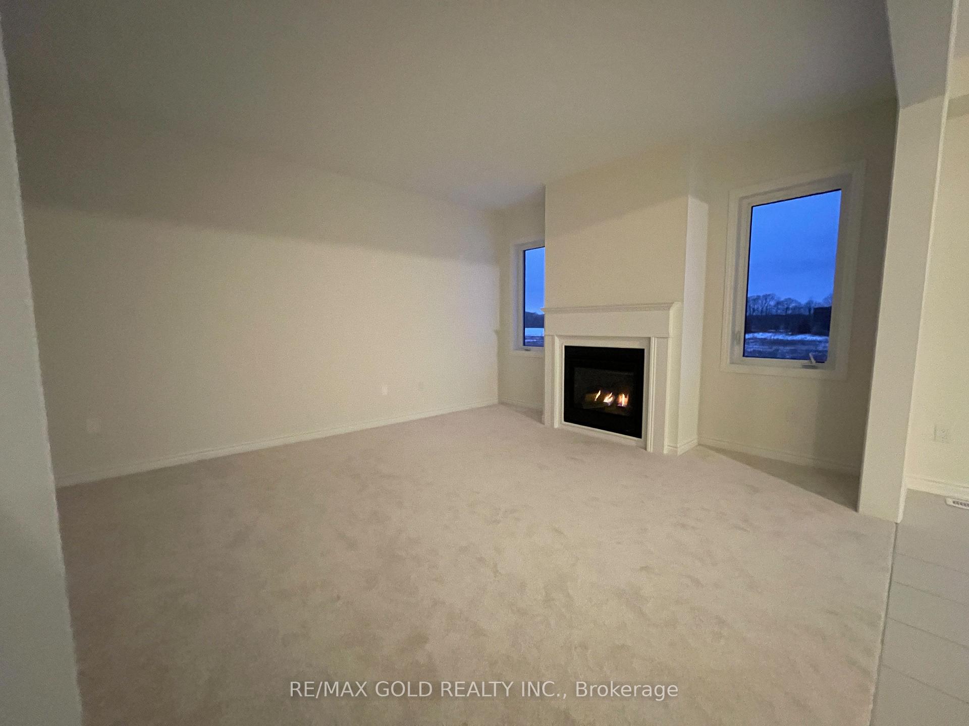 Photo 5 of 21 Sanford Circle, Springwater, Centre Vespra — HOMEH