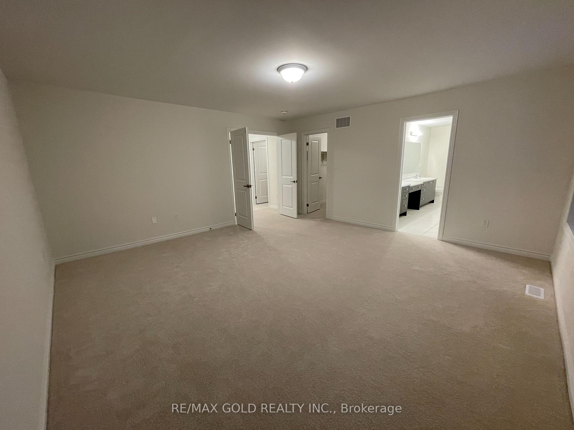 Photo 9 of 21 Sanford Circle, Springwater, Centre Vespra — HOMEH