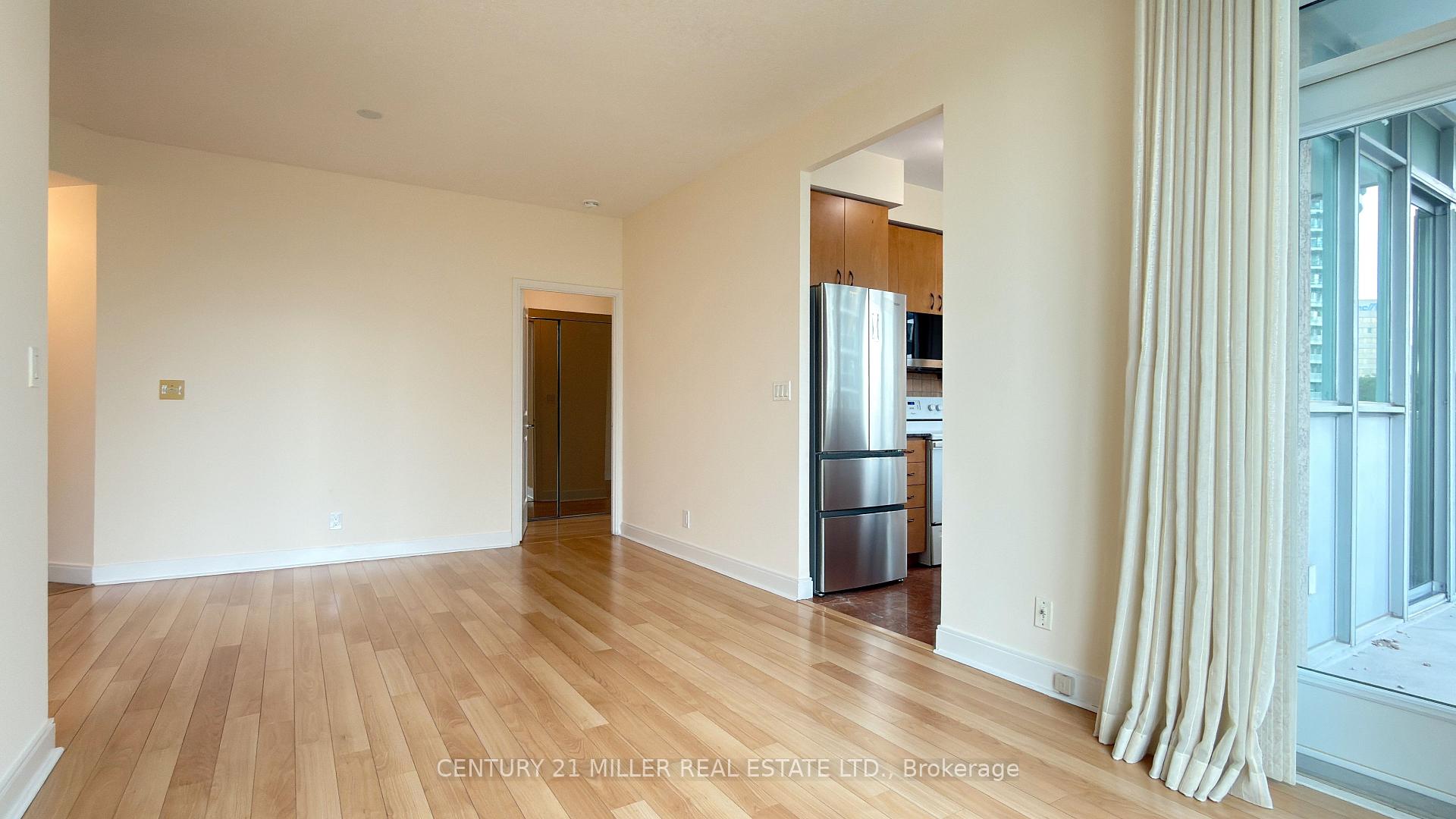 Photo 7 of Unit 509, 90 Absolute Avenue, Mississauga, City Centre — HOMEH