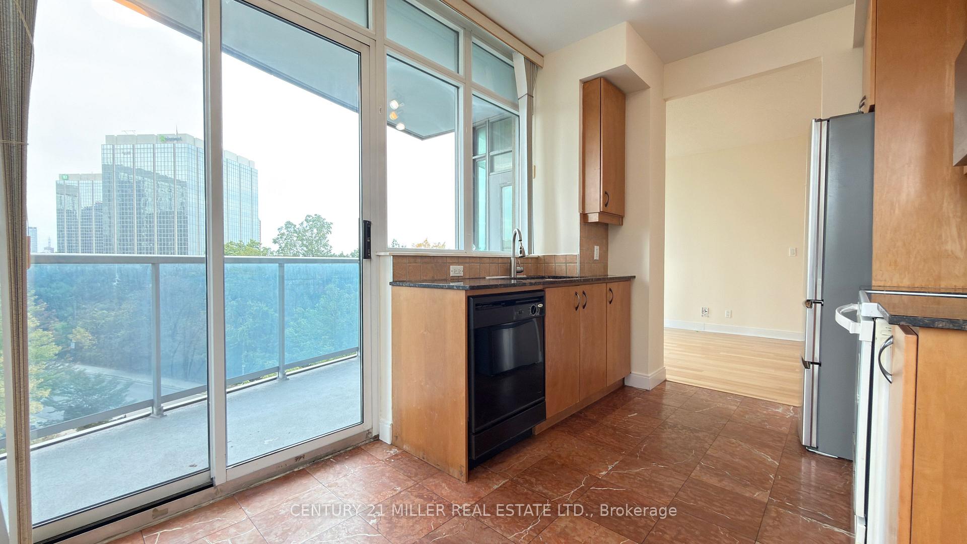 Photo 8 of Unit 509, 90 Absolute Avenue, Mississauga, City Centre — HOMEH