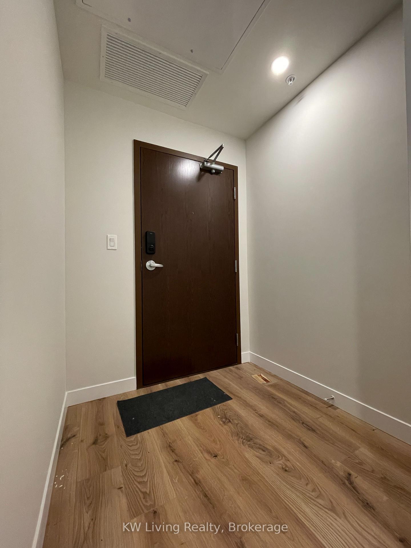 Photo 3 of Unit 3202, 60 Frederick Street, Kitchener, Civic Centre — HOMEH